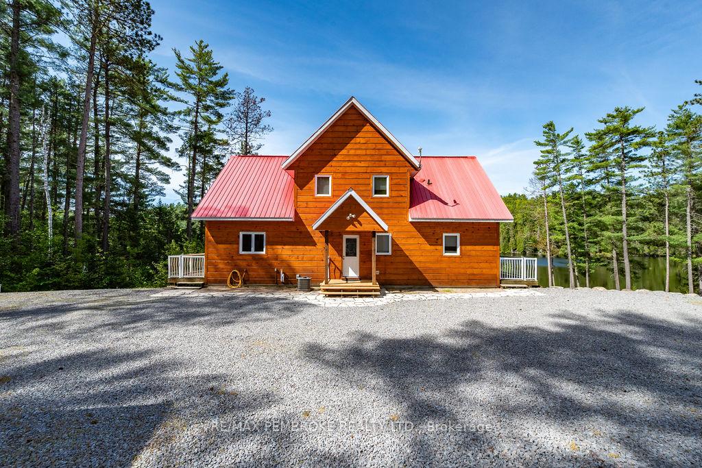 Photo 6 of 208 Red Fox Trail, Head, Clara and Maria, Head Twp — HOMEH
