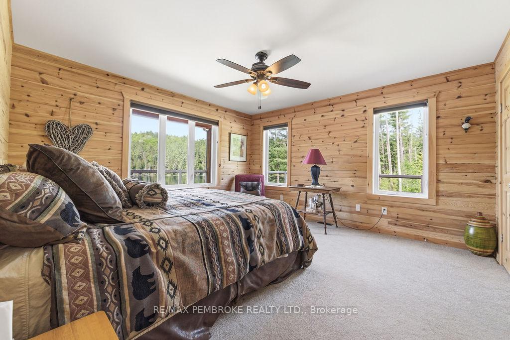 Photo 17 of 208 Red Fox Trail, Head, Clara and Maria, Head Twp — HOMEH