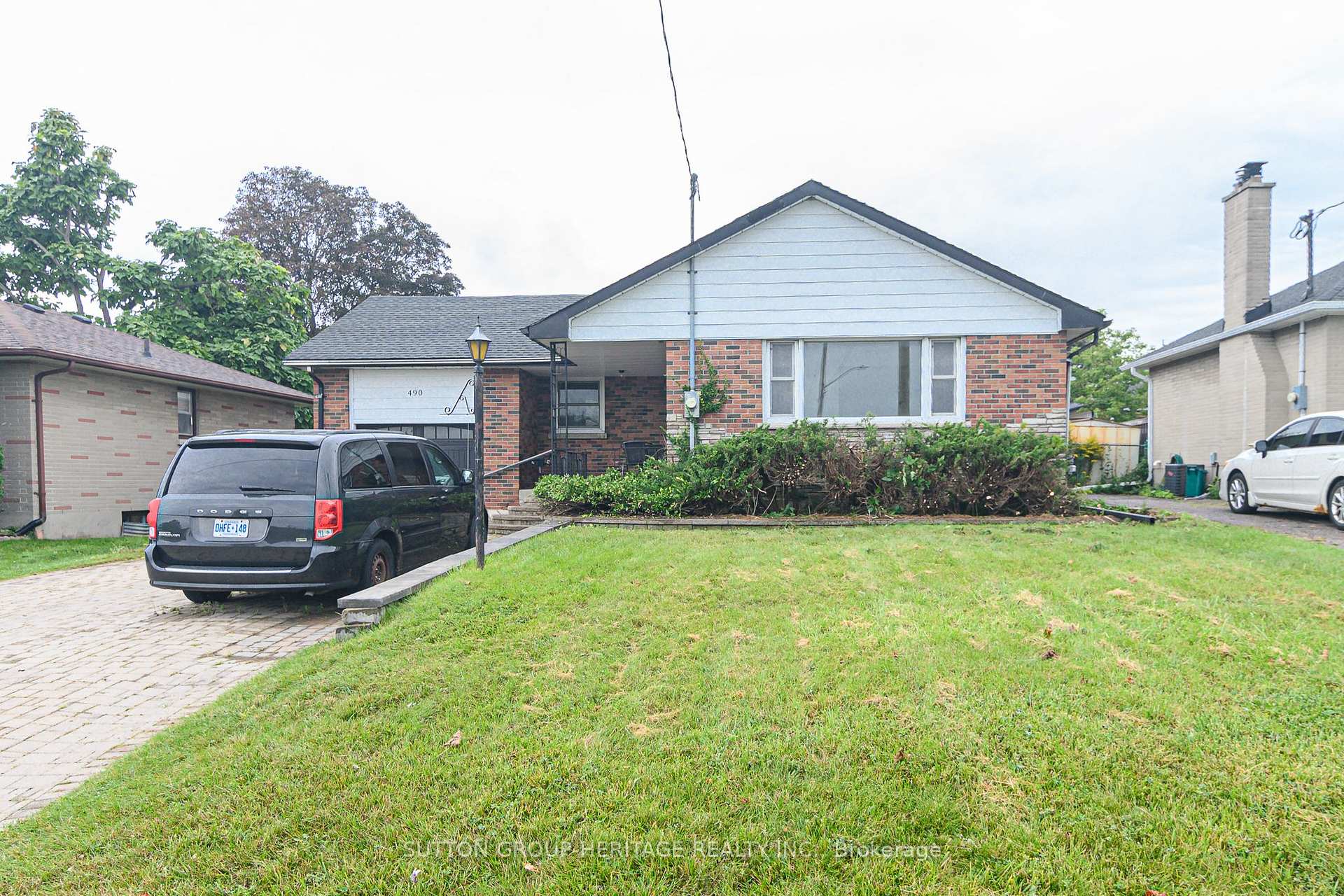 Photo 2 of 490 Milton Street, Oshawa, Donevan — HOMEH