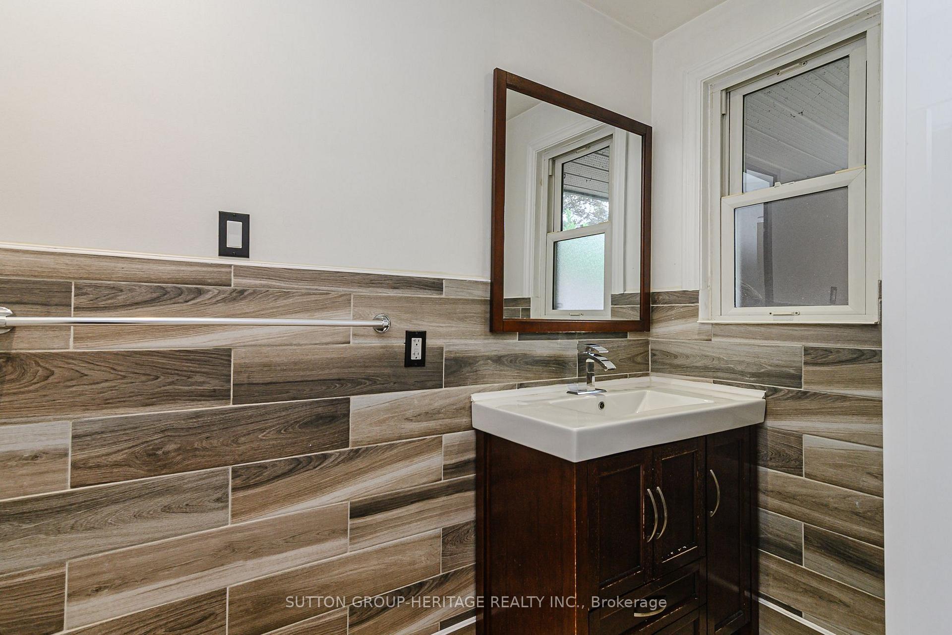 Photo 26 of 490 Milton Street, Oshawa, Donevan — HOMEH