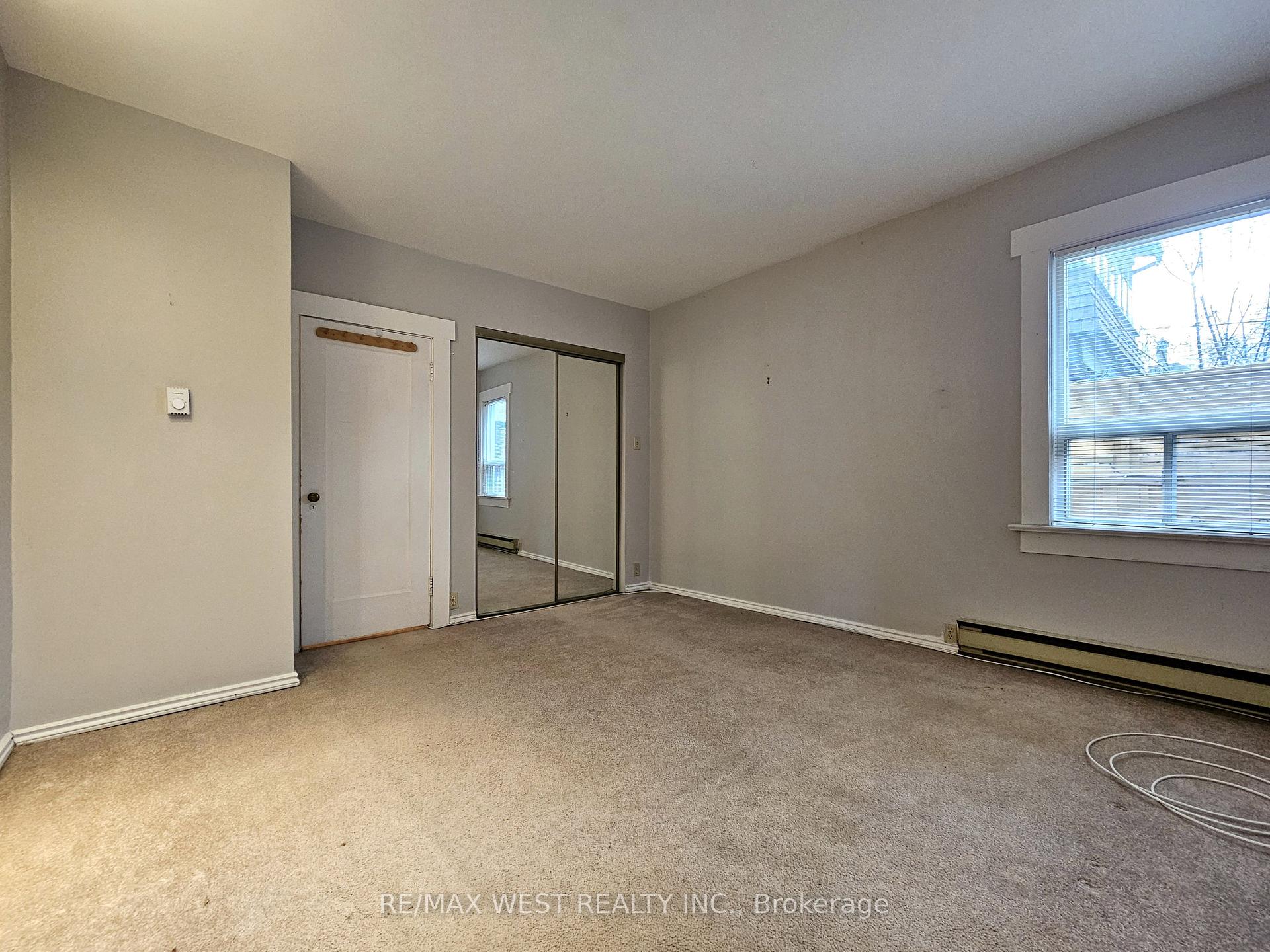 Photo 22 of Unit Main, 10 Oriole Gardens, Toronto, Yonge-St. Clair — HOMEH