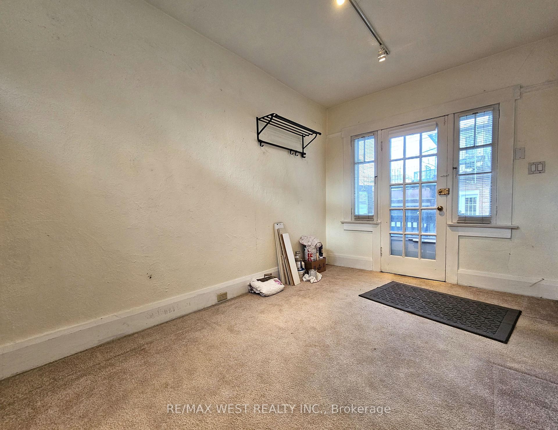 Photo 24 of Unit Main, 10 Oriole Gardens, Toronto, Yonge-St. Clair — HOMEH