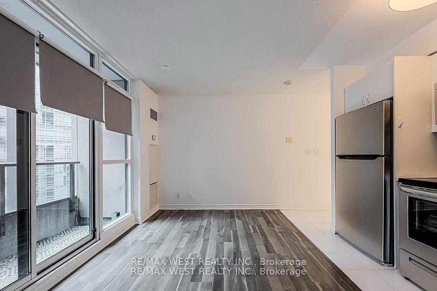 Photo 8 of Unit 634, 600 Fleet Street, Toronto, Niagara — HOMEH