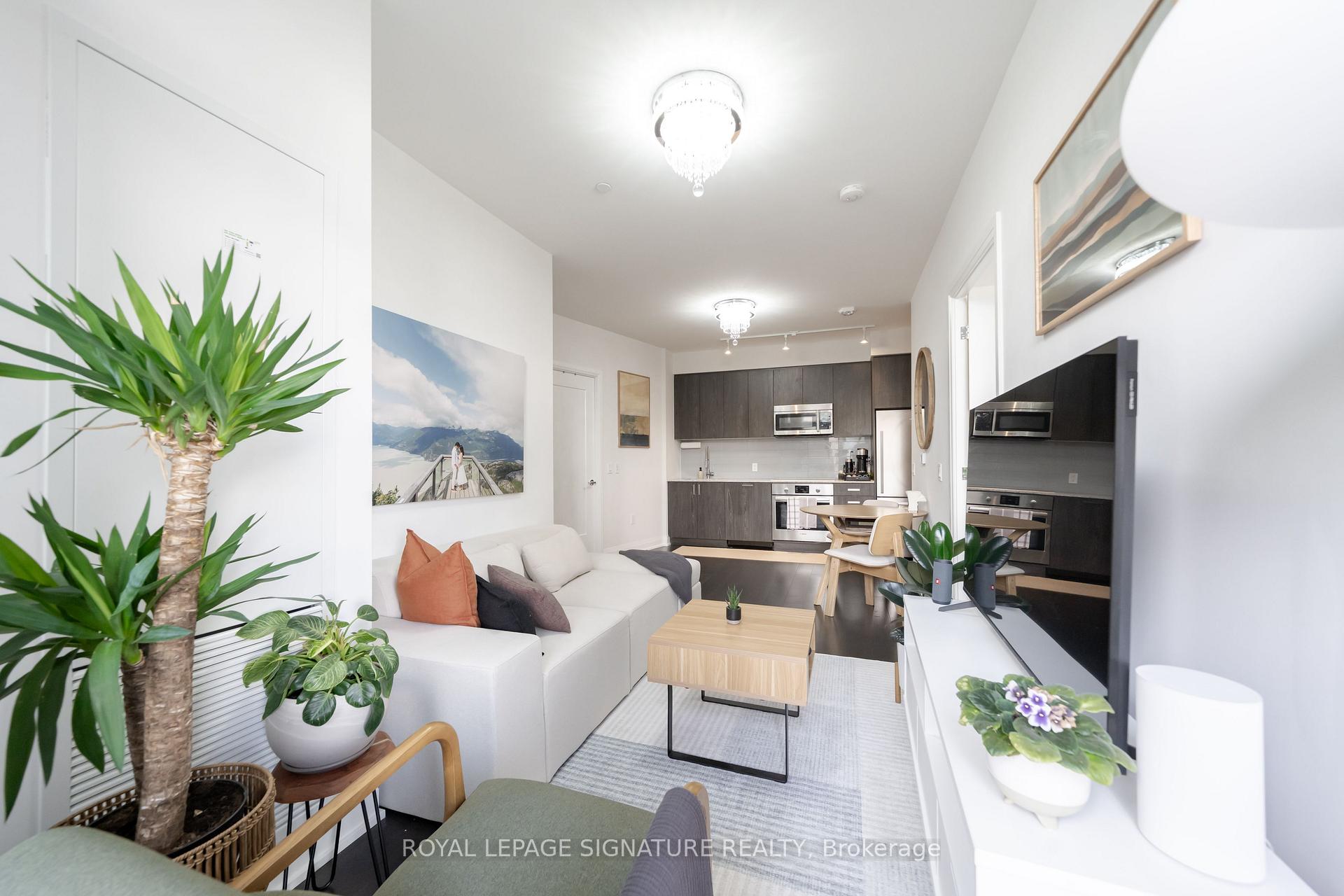 Photo 64 of Unit 621, 293 The Kingsway, Etobicoke, Edenbridge-Humber Valley — HOMEH