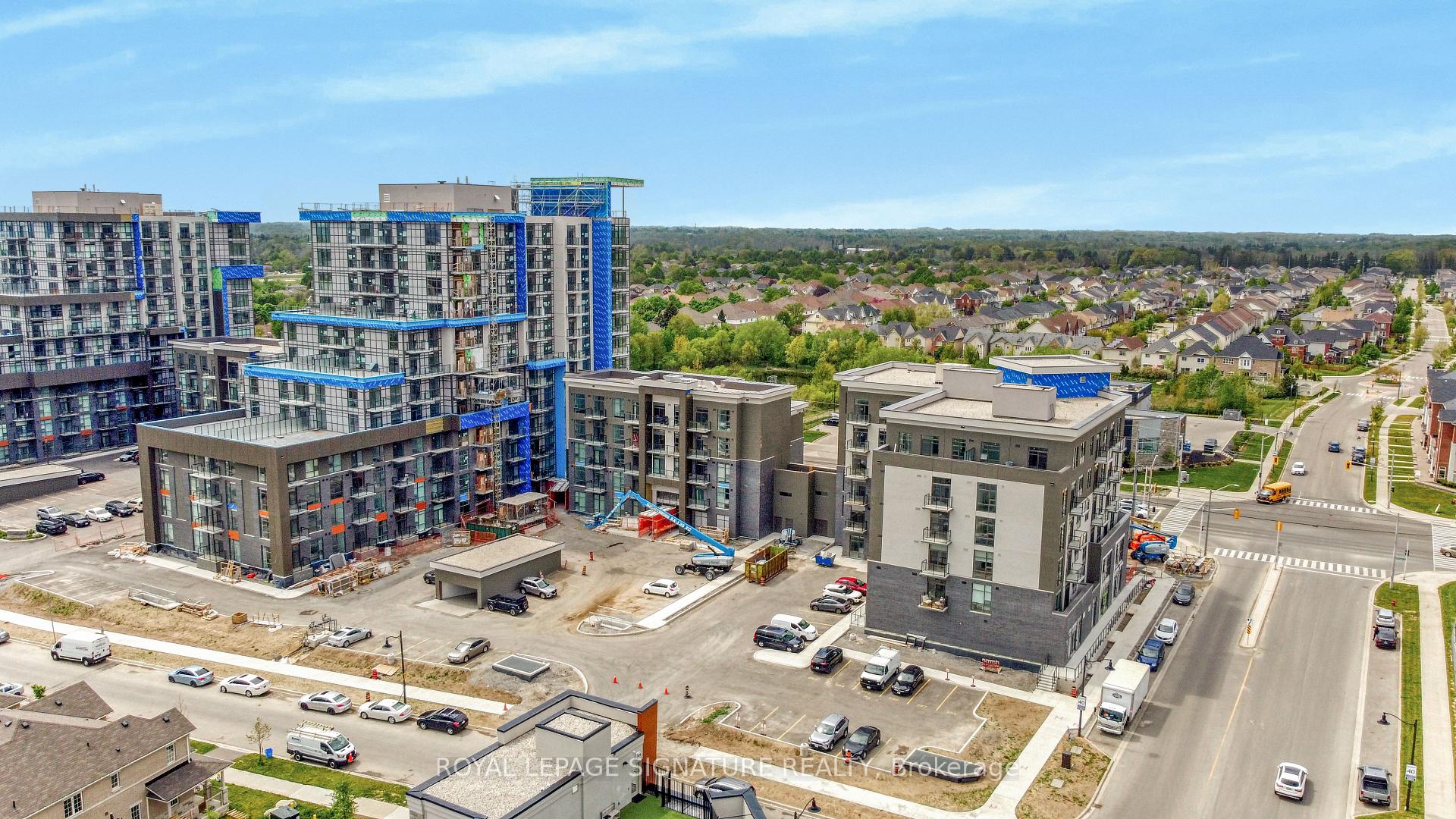 Photo 4 of Unit 437, 10 Mallard Trail, Hamilton, Waterdown — HOMEH