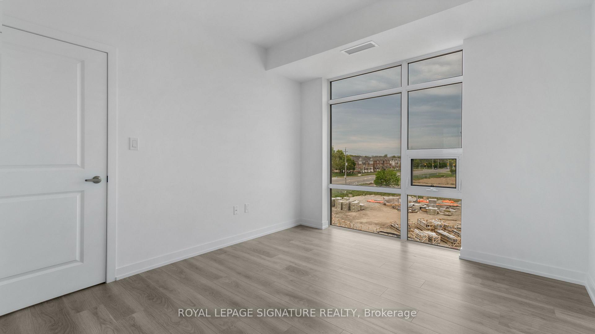 Photo 18 of Unit 437, 10 Mallard Trail, Hamilton, Waterdown — HOMEH