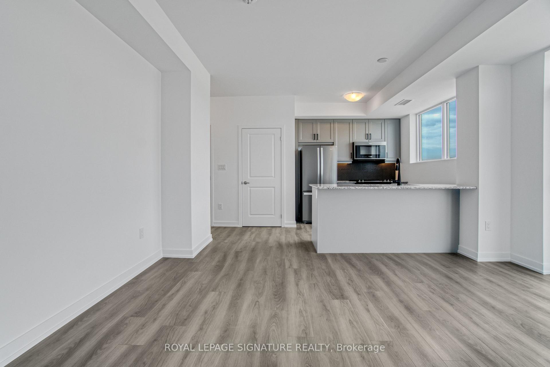 Photo 19 of Unit 437, 10 Mallard Trail, Hamilton, Waterdown — HOMEH