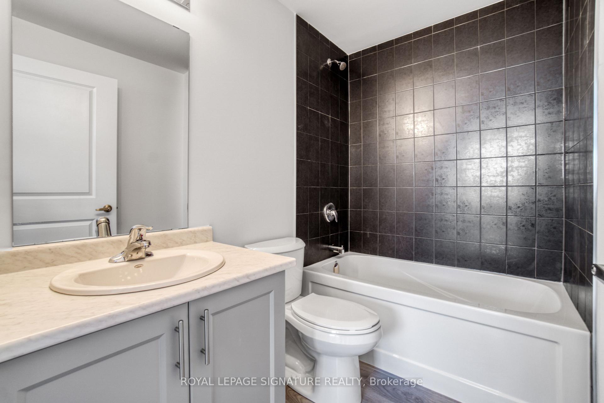 Photo 20 of Unit 437, 10 Mallard Trail, Hamilton, Waterdown — HOMEH