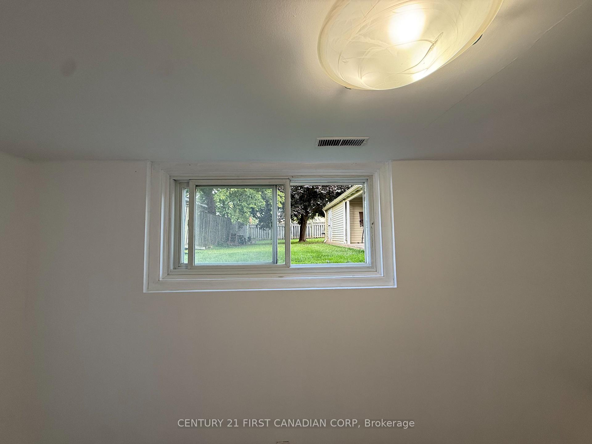 Photo 9 of Unit 1, 228 Burnside Drive, London, East I — HOMEH
