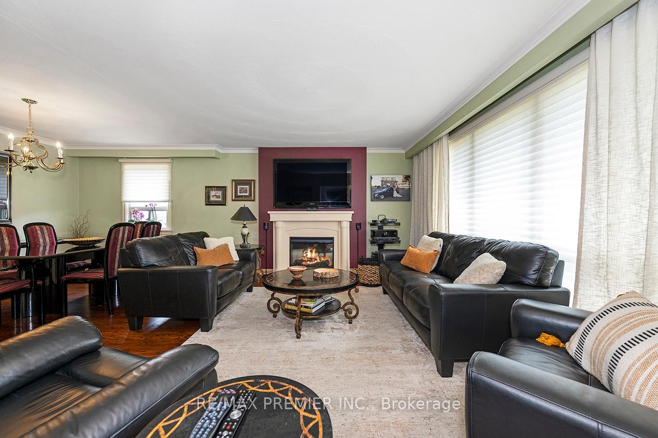 Photo 6 of 2894 Weston Road, North York, Humberlea-Pelmo Park — HOMEH
