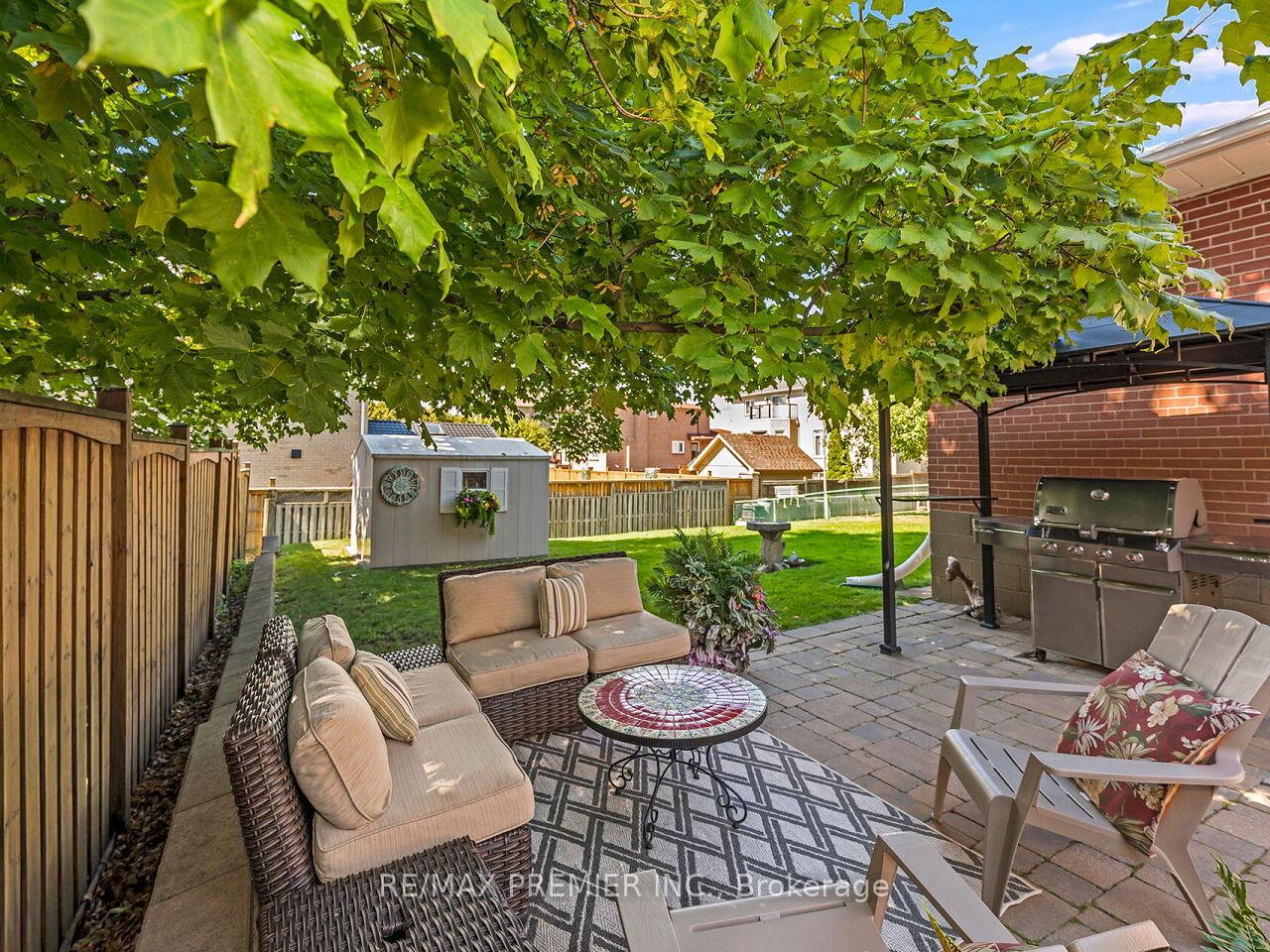 Photo 26 of 2894 Weston Road, North York, Humberlea-Pelmo Park — HOMEH
