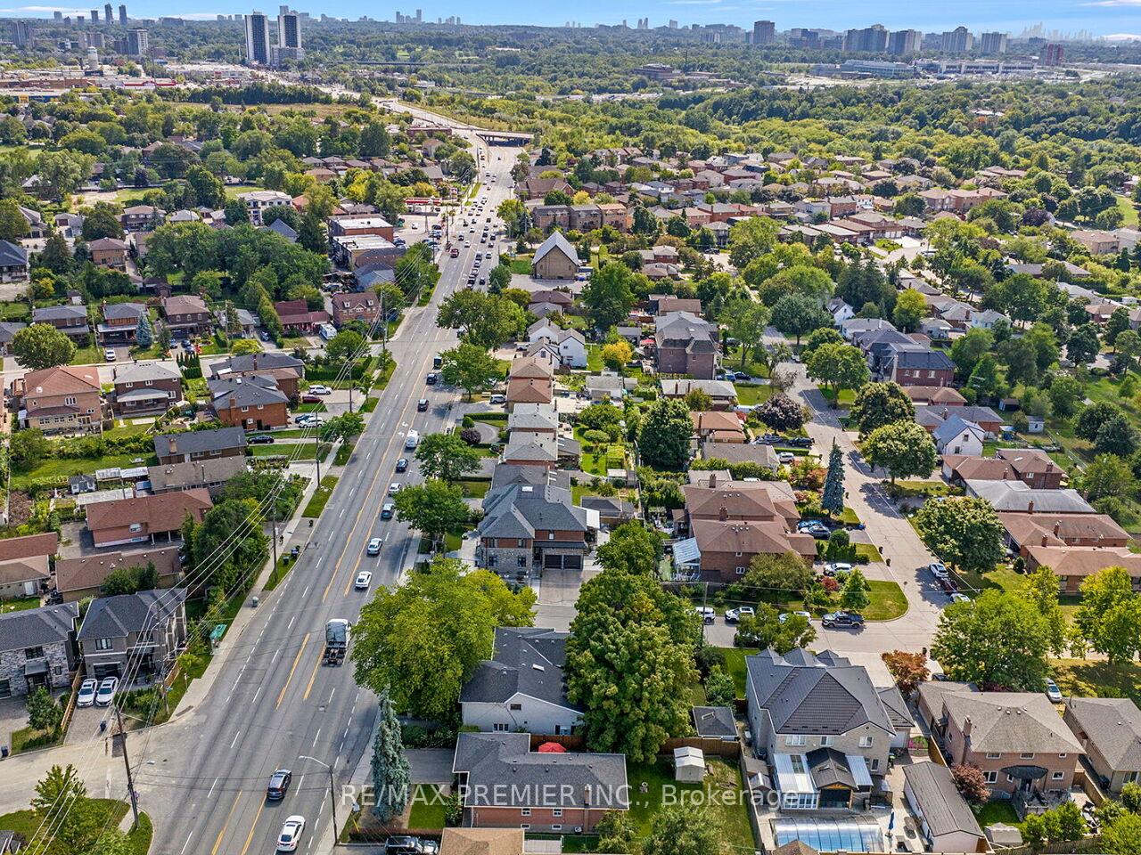 Photo 31 of 2894 Weston Road, North York, Humberlea-Pelmo Park — HOMEH