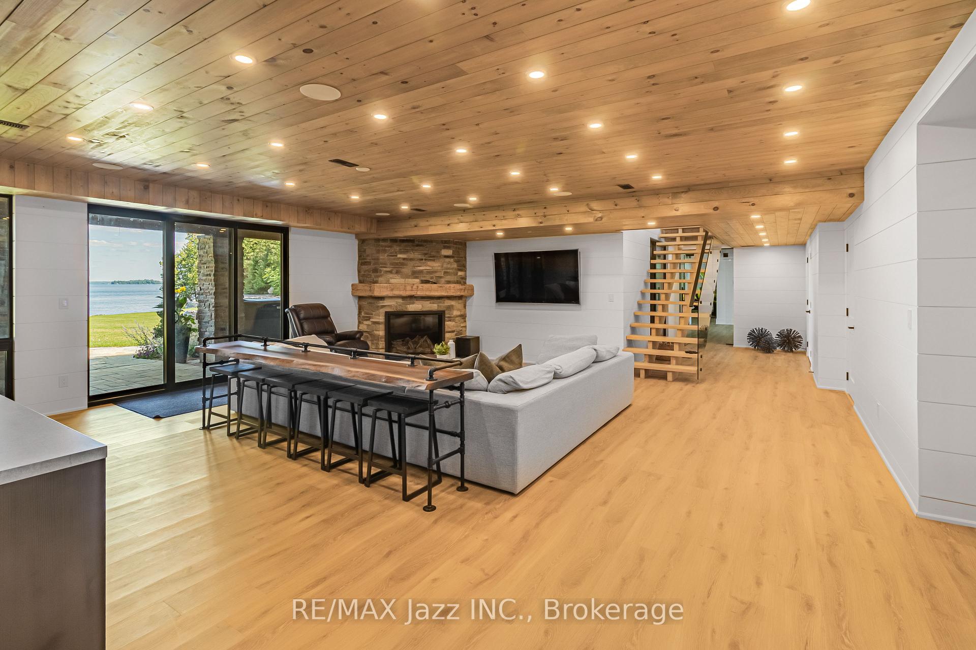 Photo 33 of 151 Elysian Fields Road, Kawartha Lakes, Fenelon — HOMEH