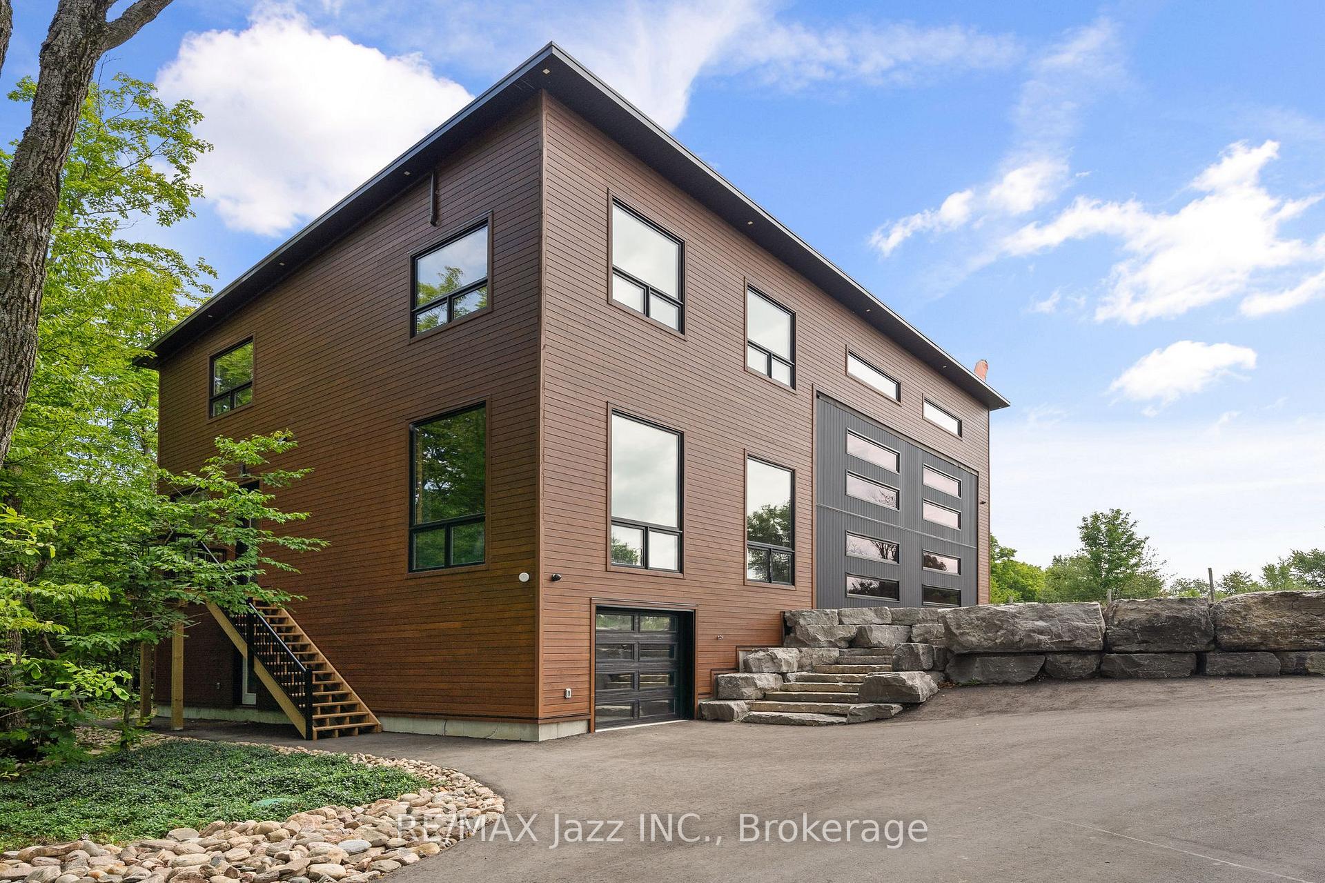 Photo 43 of 151 Elysian Fields Road, Kawartha Lakes, Fenelon — HOMEH