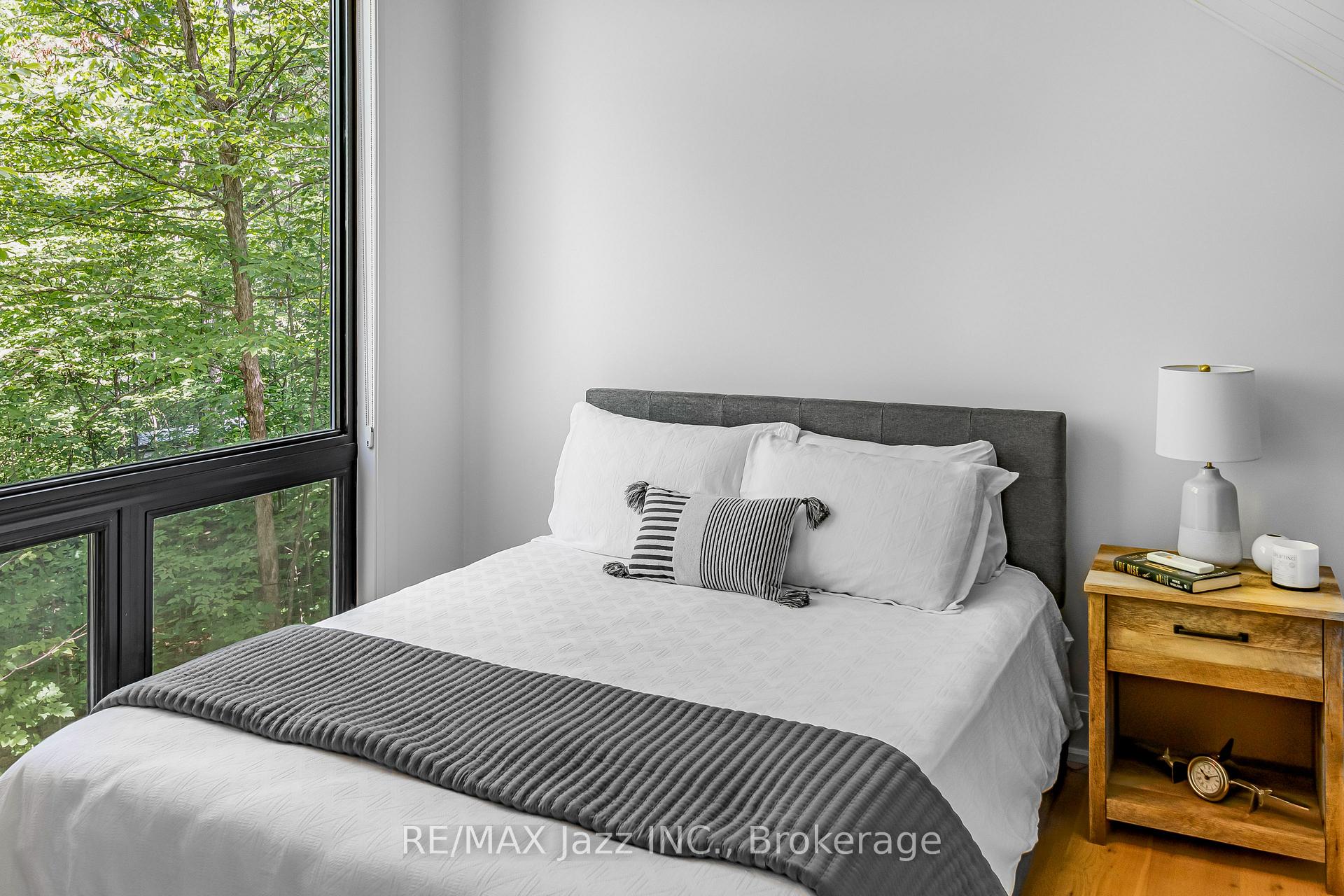 Photo 49 of 151 Elysian Fields Road, Kawartha Lakes, Fenelon — HOMEH