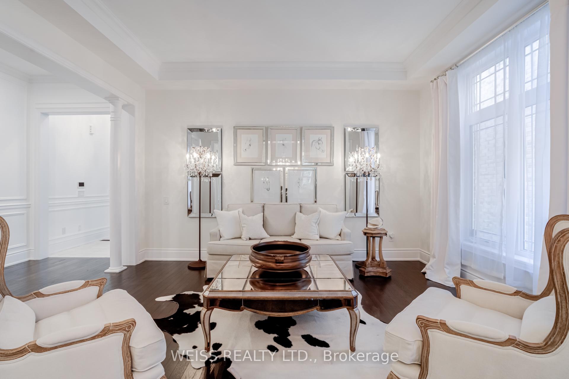 Photo 6 of 43 Chesney Crescent, Vaughan, Kleinburg — HOMEH