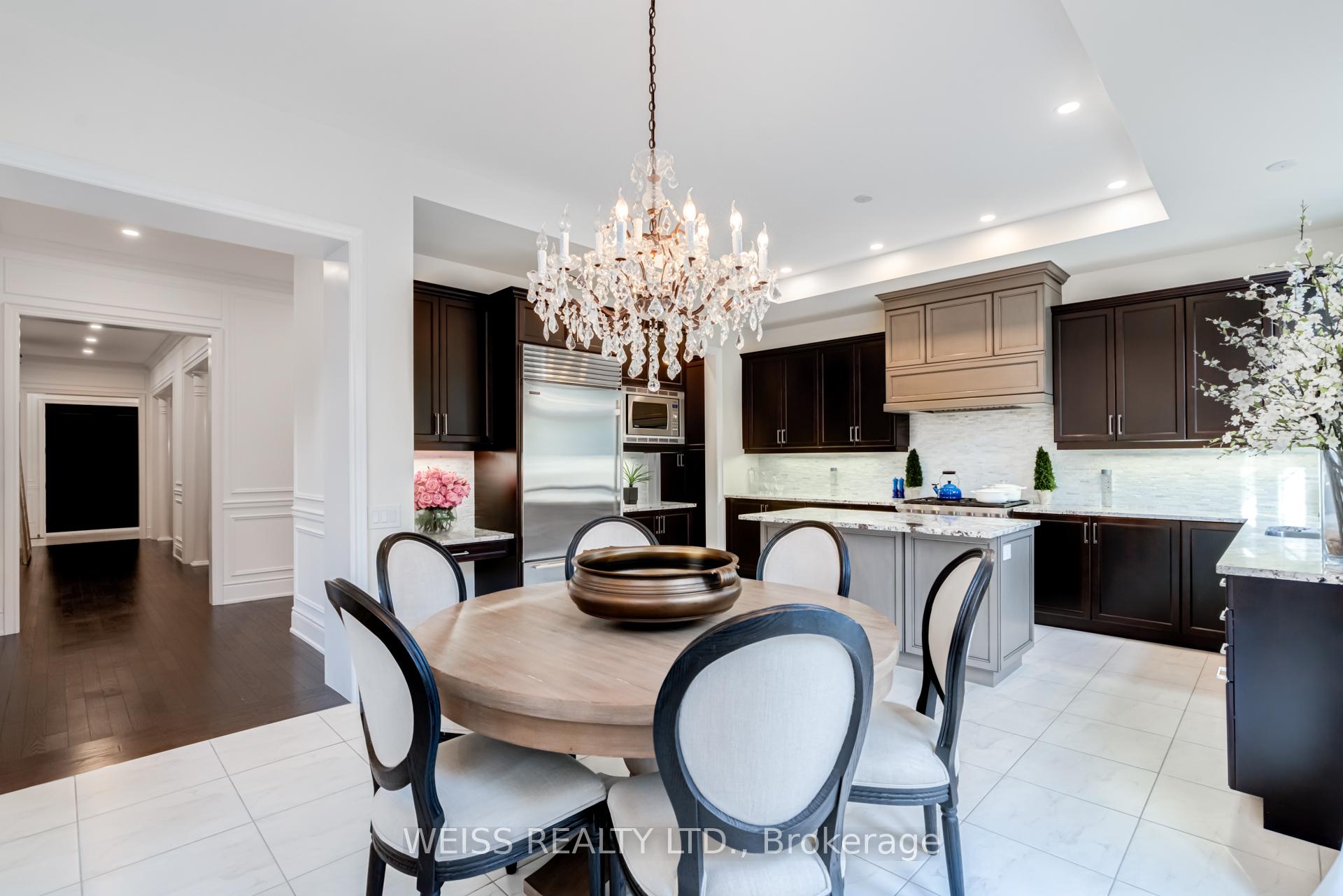 Photo 16 of 43 Chesney Crescent, Vaughan, Kleinburg — HOMEH