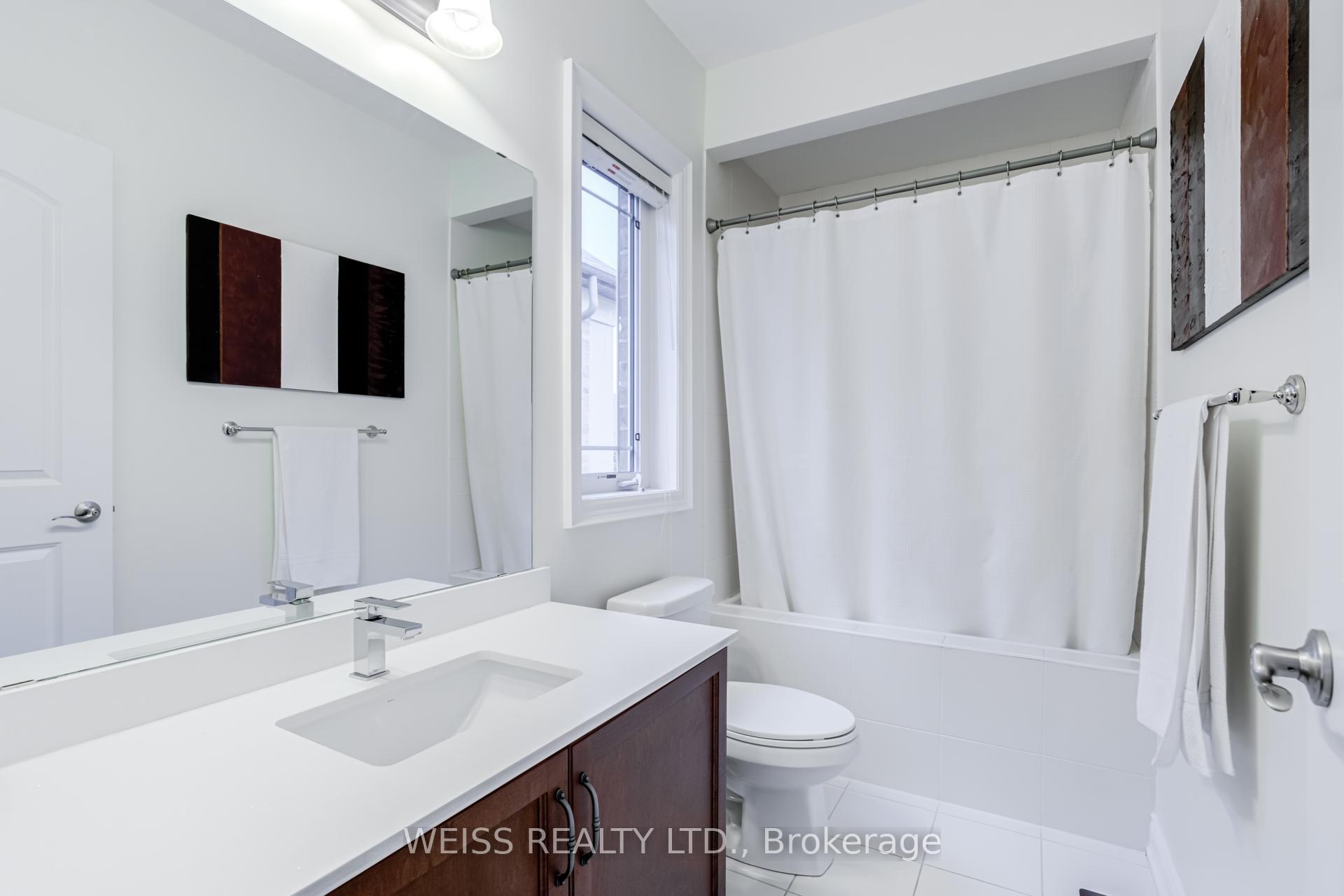 Photo 35 of 43 Chesney Crescent, Vaughan, Kleinburg — HOMEH