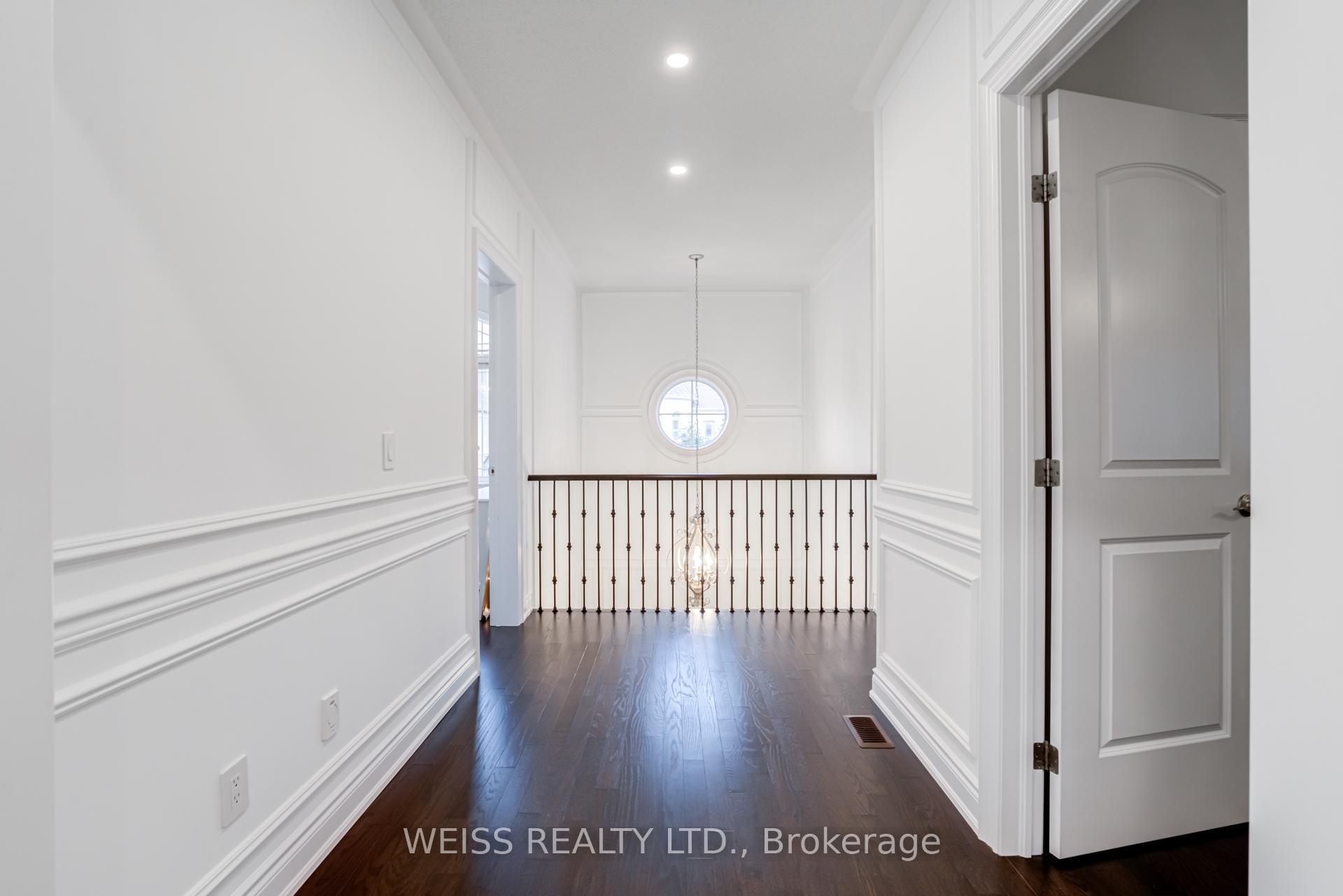 Photo 36 of 43 Chesney Crescent, Vaughan, Kleinburg — HOMEH