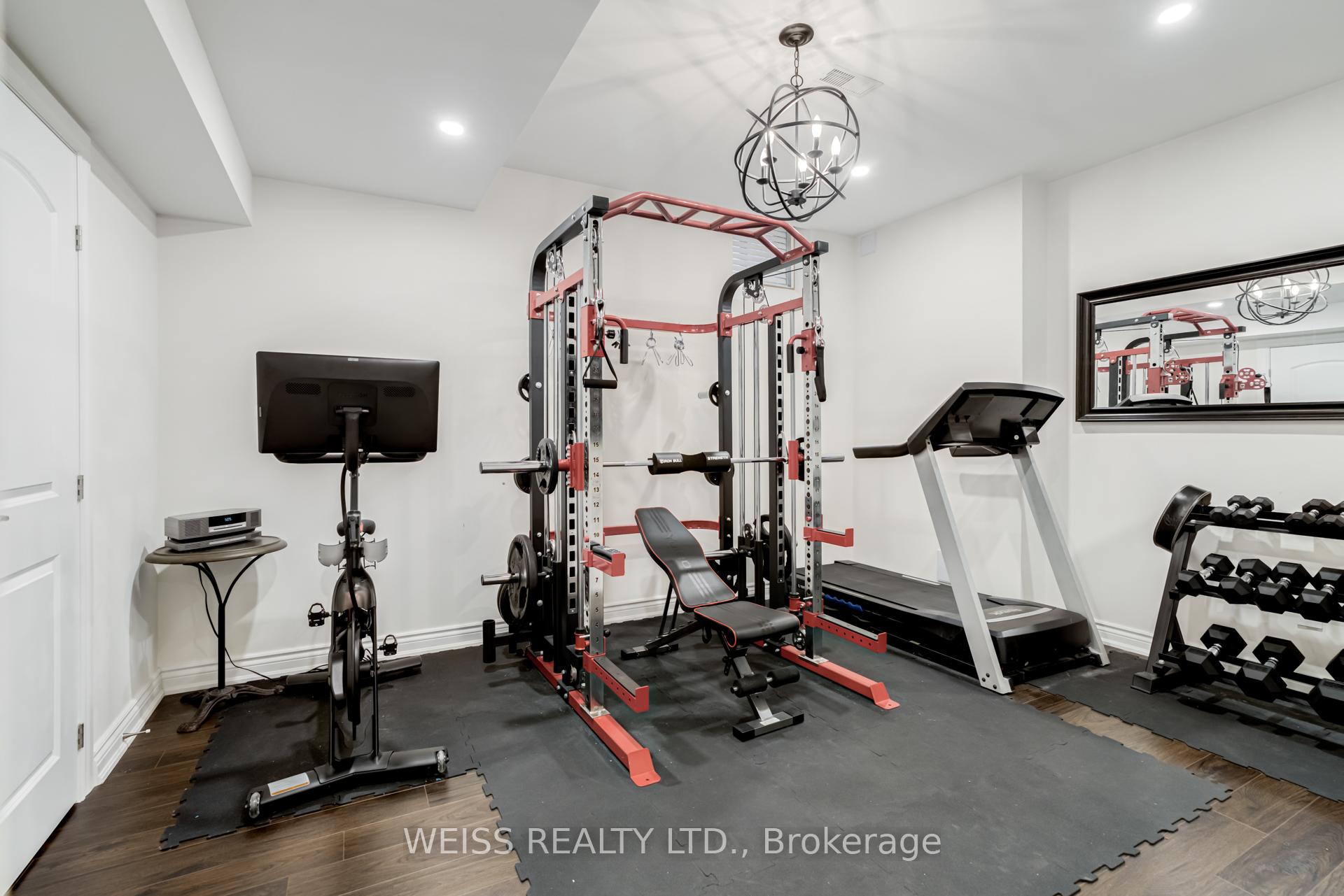Photo 47 of 43 Chesney Crescent, Vaughan, Kleinburg — HOMEH