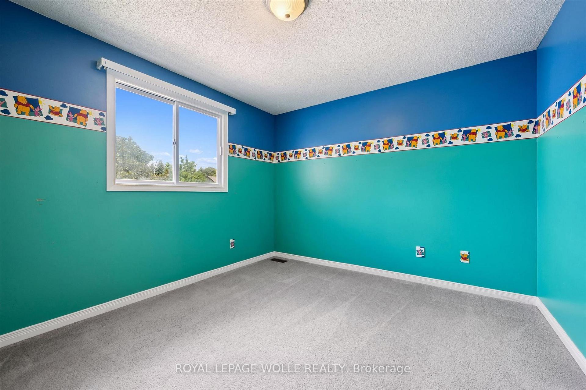 Photo 19 of 616 Westheights Drive, Kitchener, Forest Heights — HOMEH