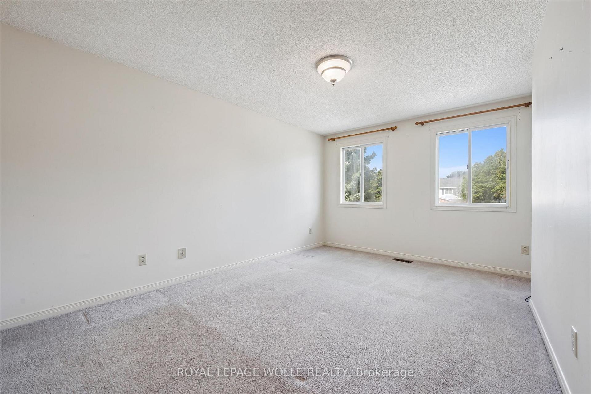 Photo 21 of 616 Westheights Drive, Kitchener, Forest Heights — HOMEH