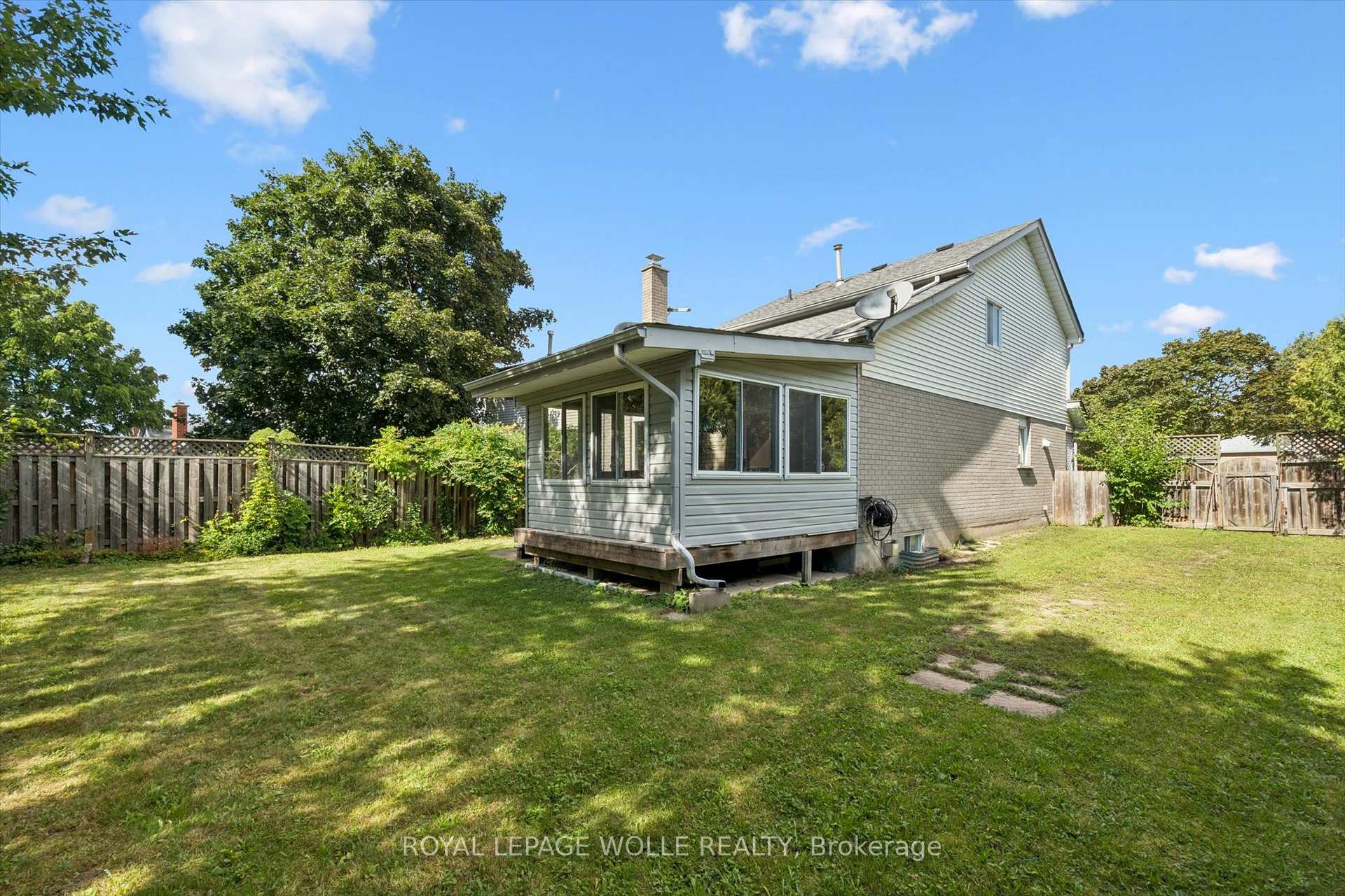 Photo 33 of 616 Westheights Drive, Kitchener, Forest Heights — HOMEH