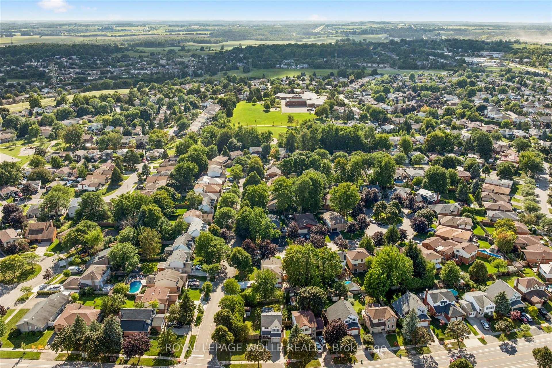 Photo 39 of 616 Westheights Drive, Kitchener, Forest Heights — HOMEH