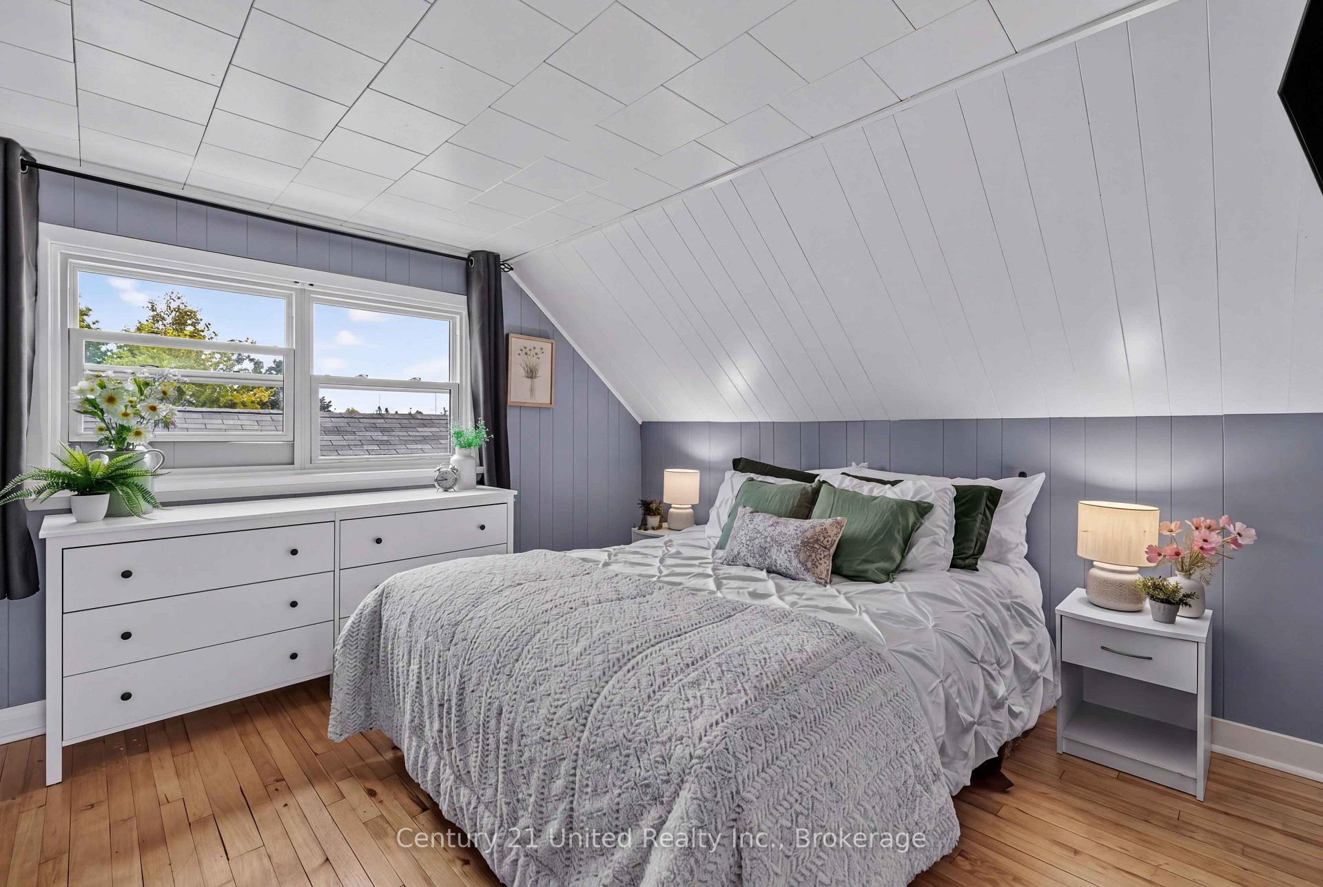 Photo 21 of 882 Peterborough Street, Douro-Dummer — HOMEH