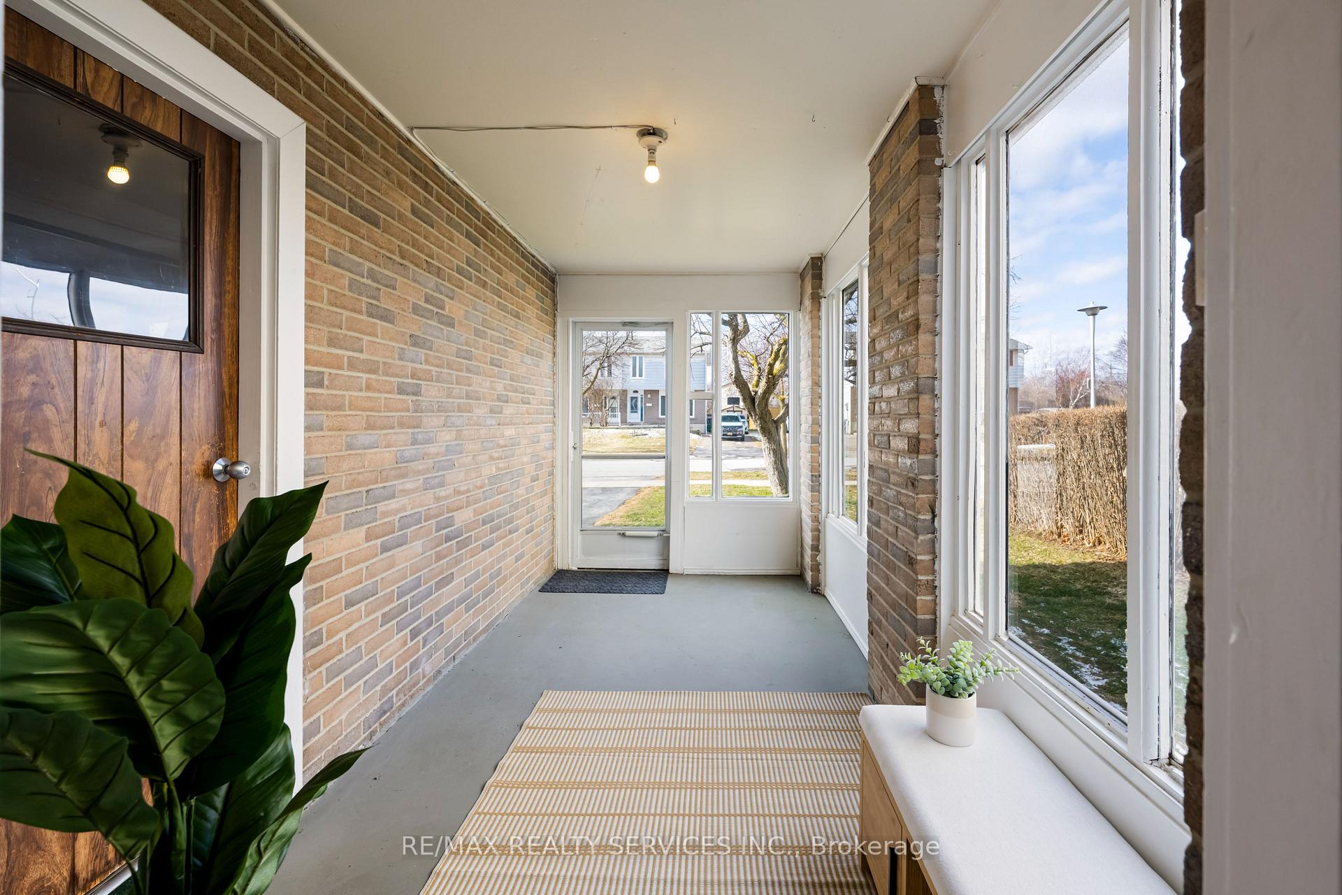 Photo 5 of 6 Glenridge Road, Brampton, Northgate — HOMEH