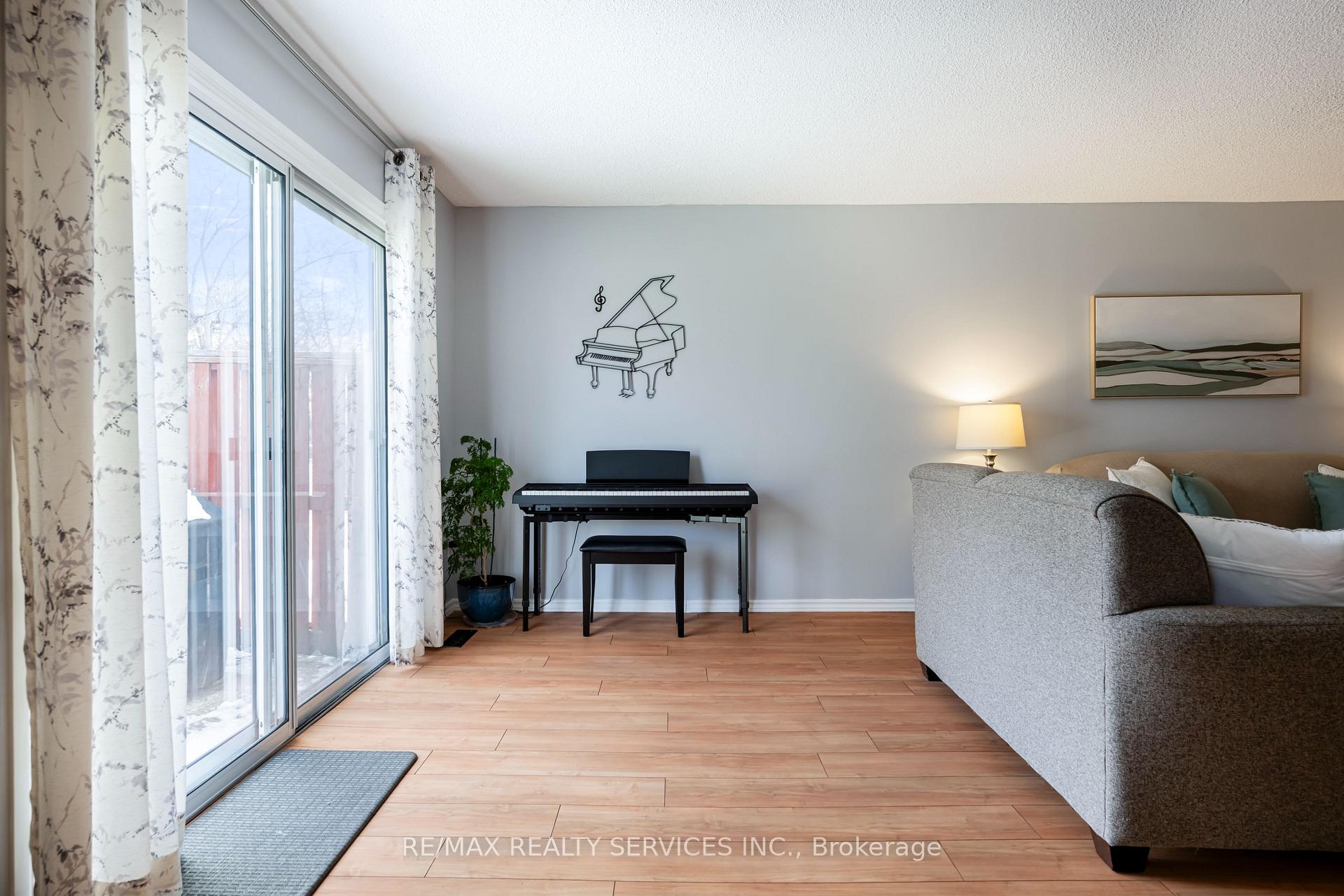 Photo 15 of 6 Glenridge Road, Brampton, Northgate — HOMEH