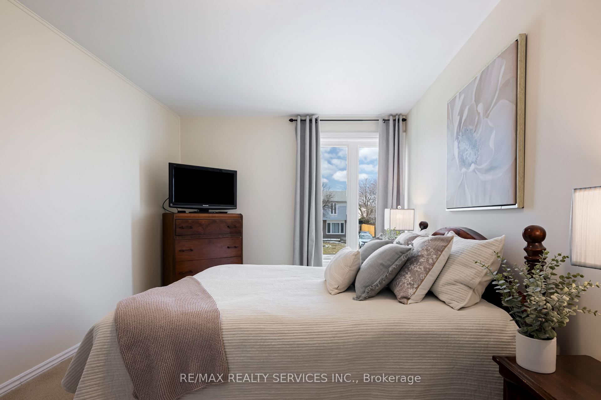 Photo 28 of 6 Glenridge Road, Brampton, Northgate — HOMEH