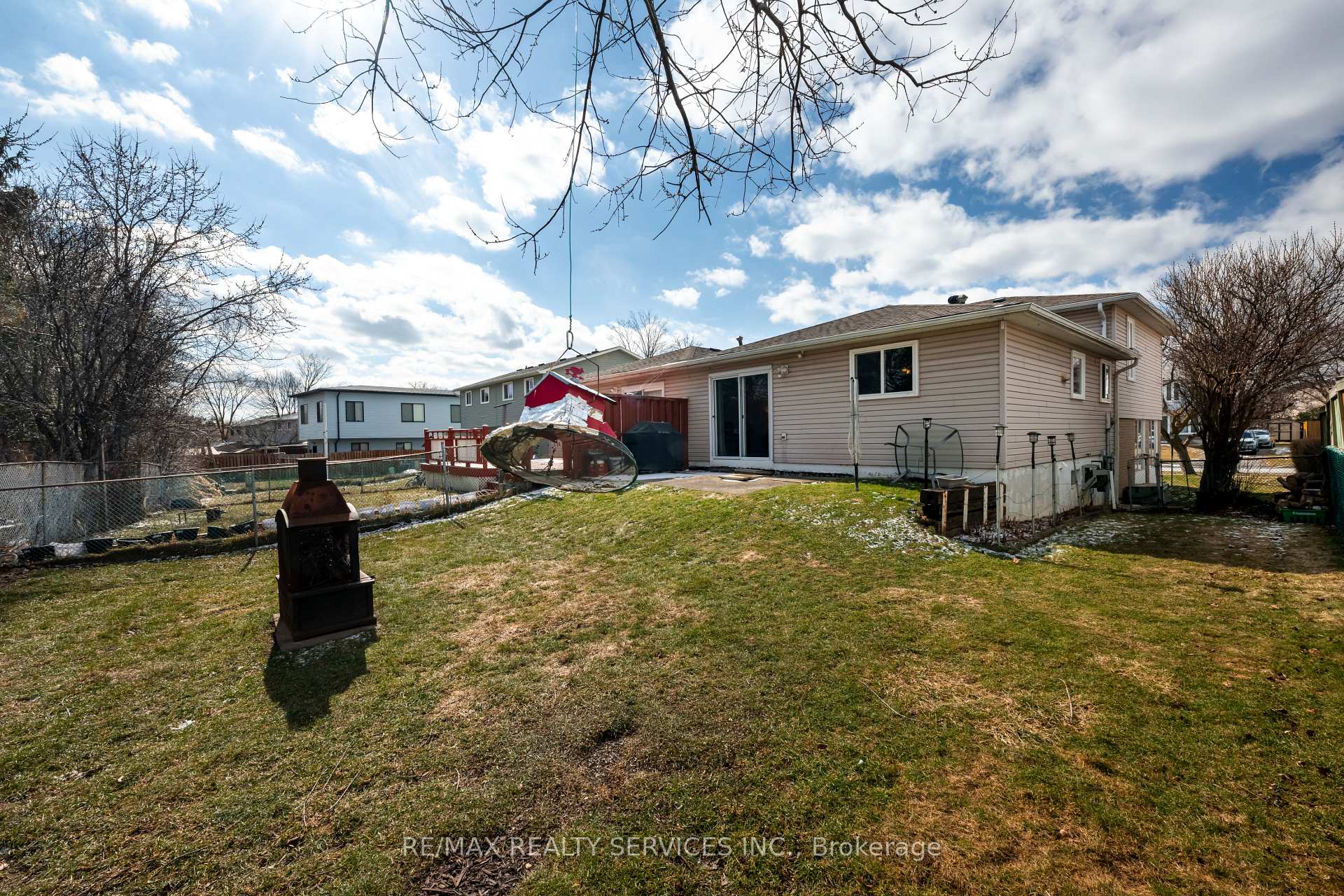 Photo 39 of 6 Glenridge Road, Brampton, Northgate — HOMEH