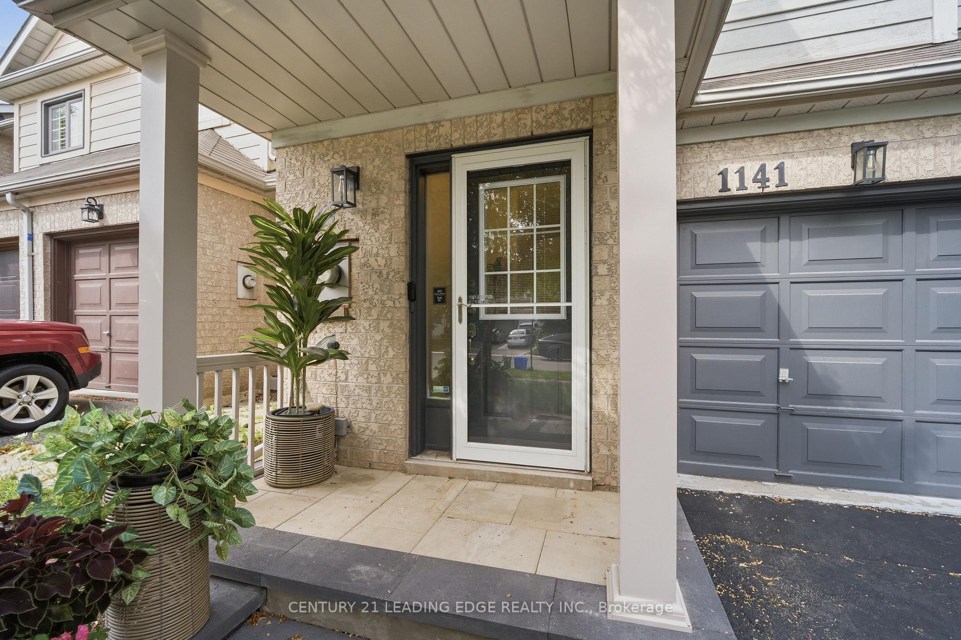 Photo 2 of 1141 Westview Terrace, Oakville, West Oak Trails — HOMEH