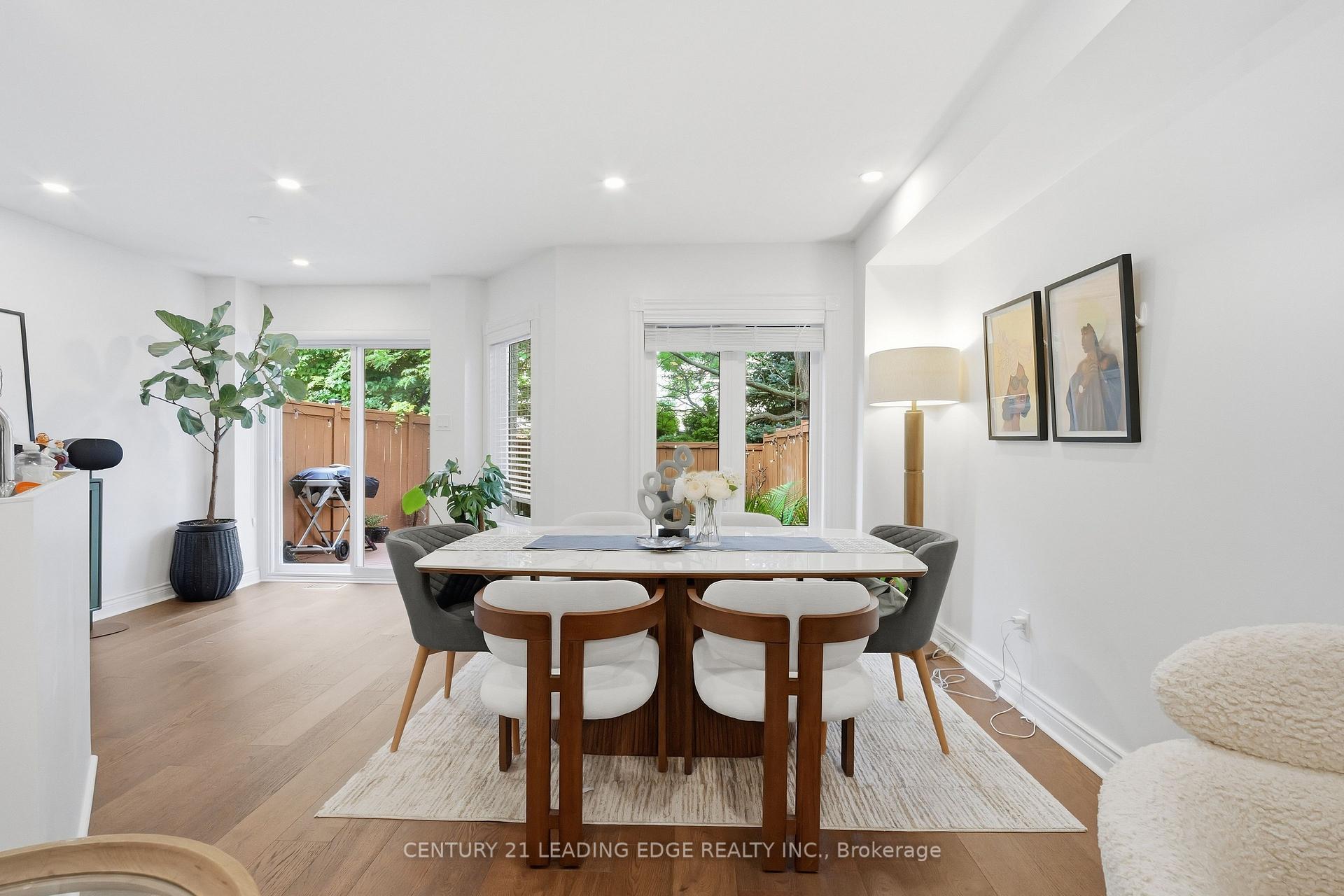 Photo 3 of 1141 Westview Terrace, Oakville, West Oak Trails — HOMEH