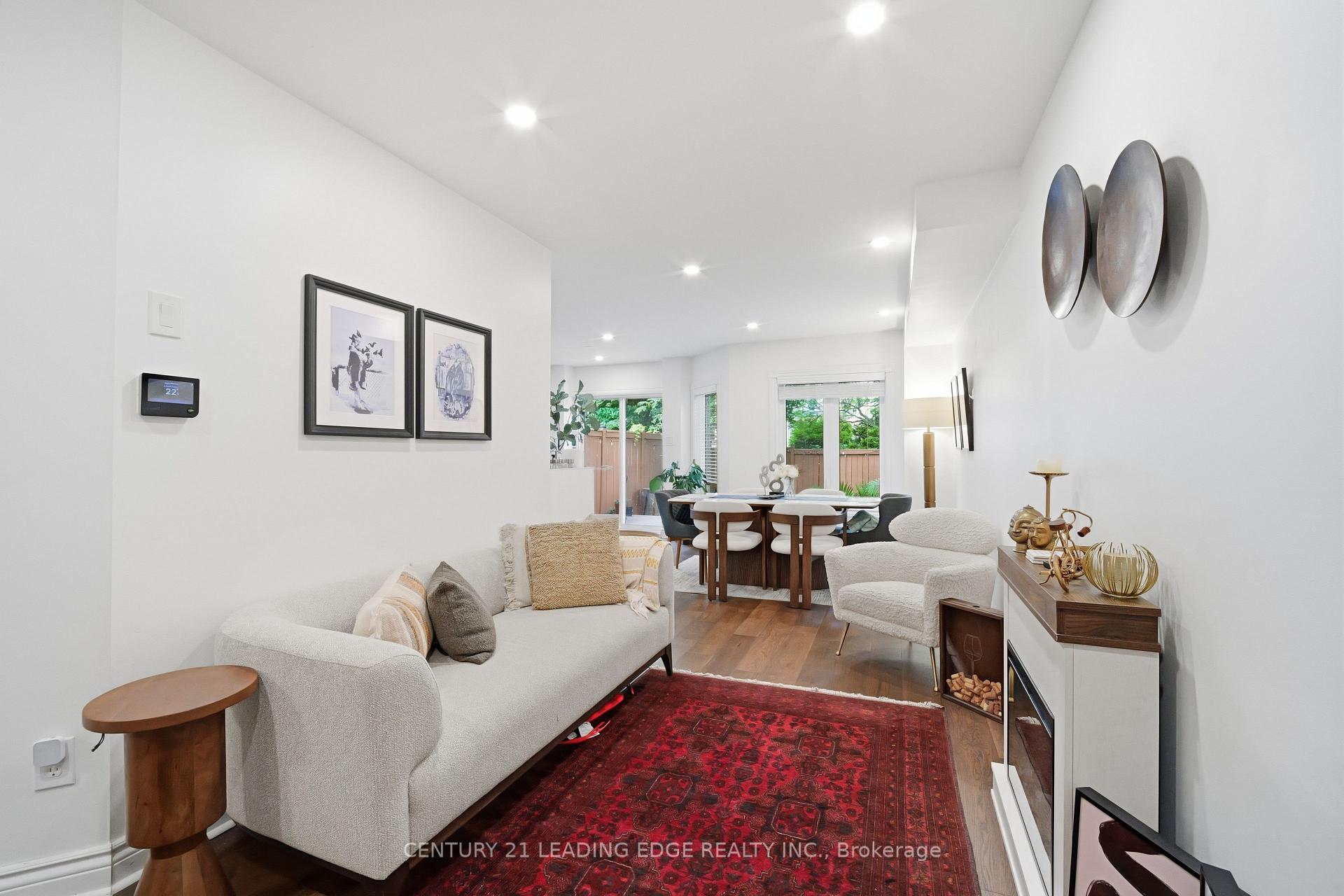 Photo 4 of 1141 Westview Terrace, Oakville, West Oak Trails — HOMEH
