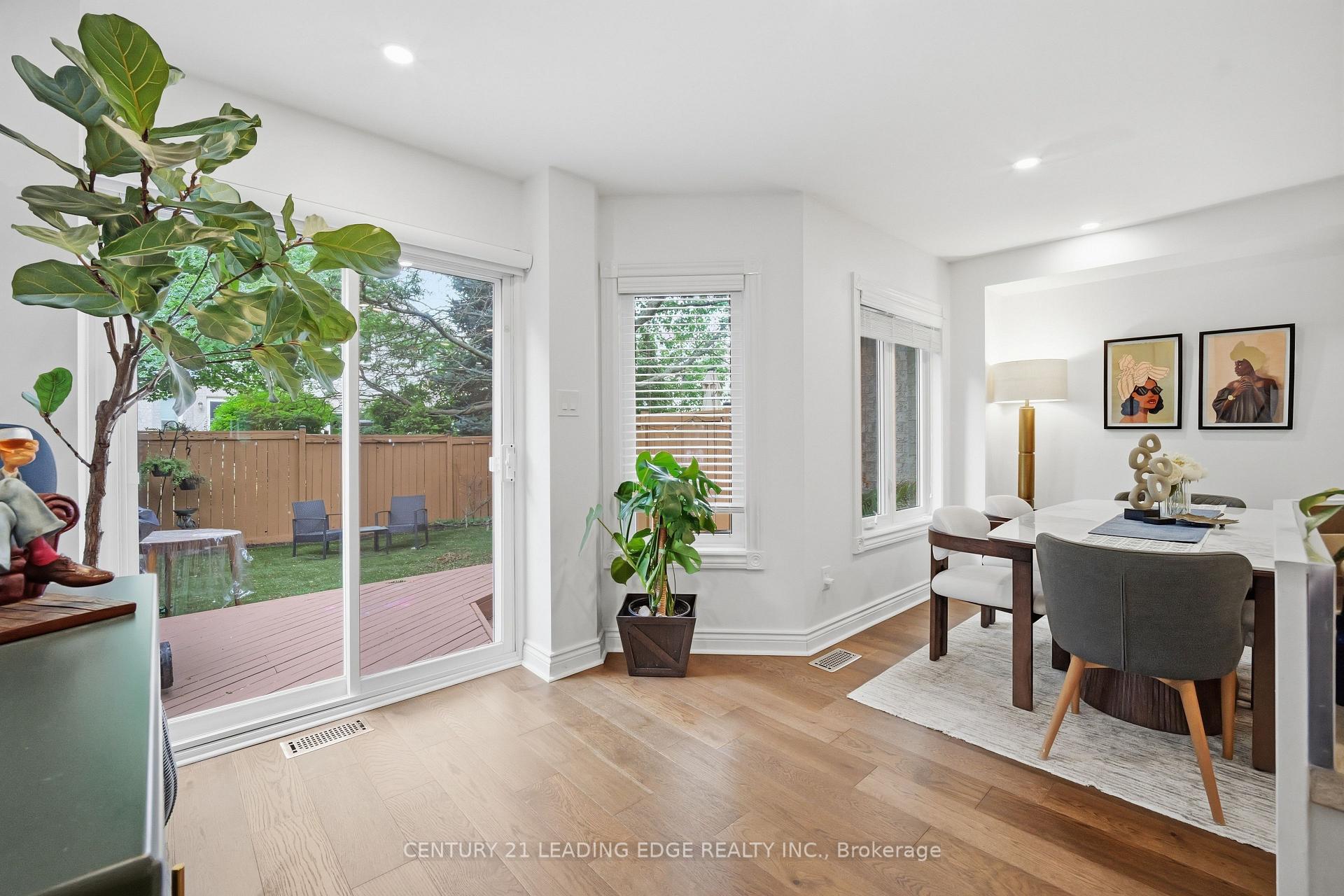 Photo 7 of 1141 Westview Terrace, Oakville, West Oak Trails — HOMEH