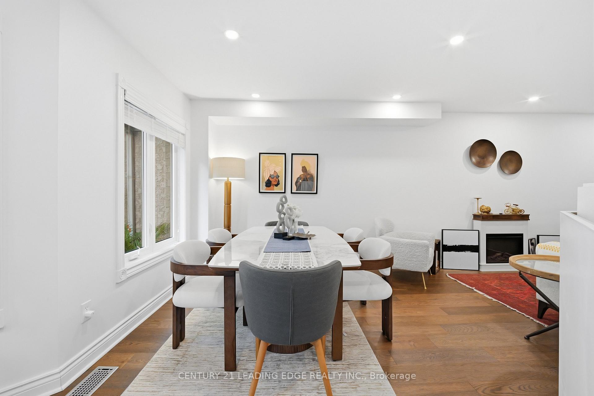 Photo 8 of 1141 Westview Terrace, Oakville, West Oak Trails — HOMEH