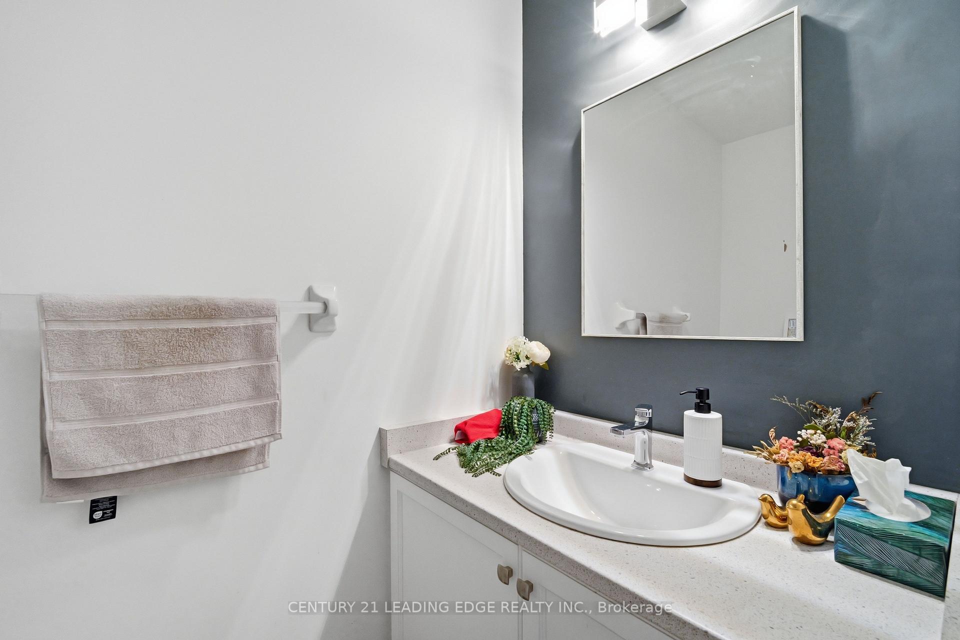 Photo 12 of 1141 Westview Terrace, Oakville, West Oak Trails — HOMEH