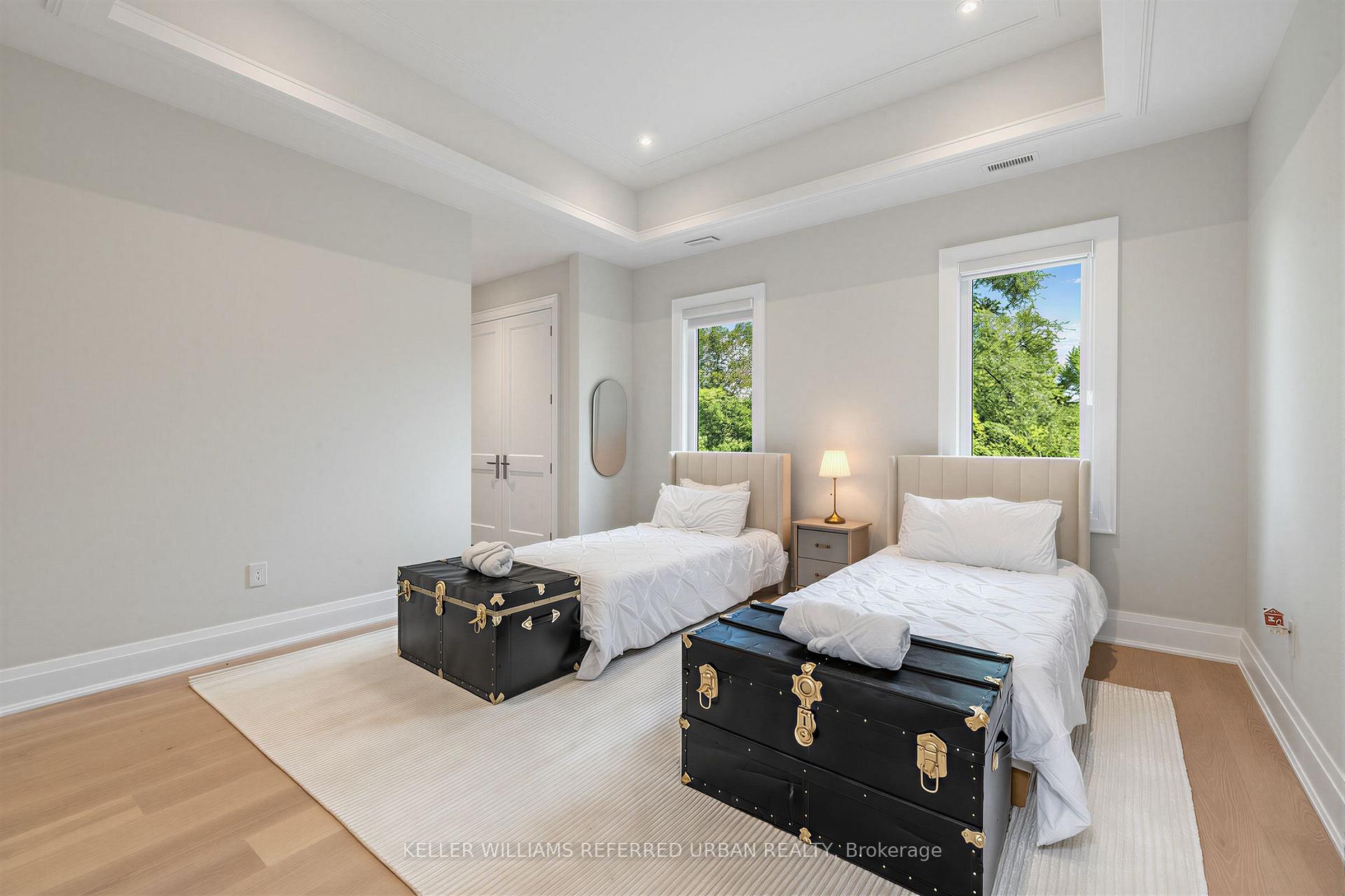 Photo 31 of 130 Upper Canada Drive, North York, St. Andrew-Windfields — HOMEH
