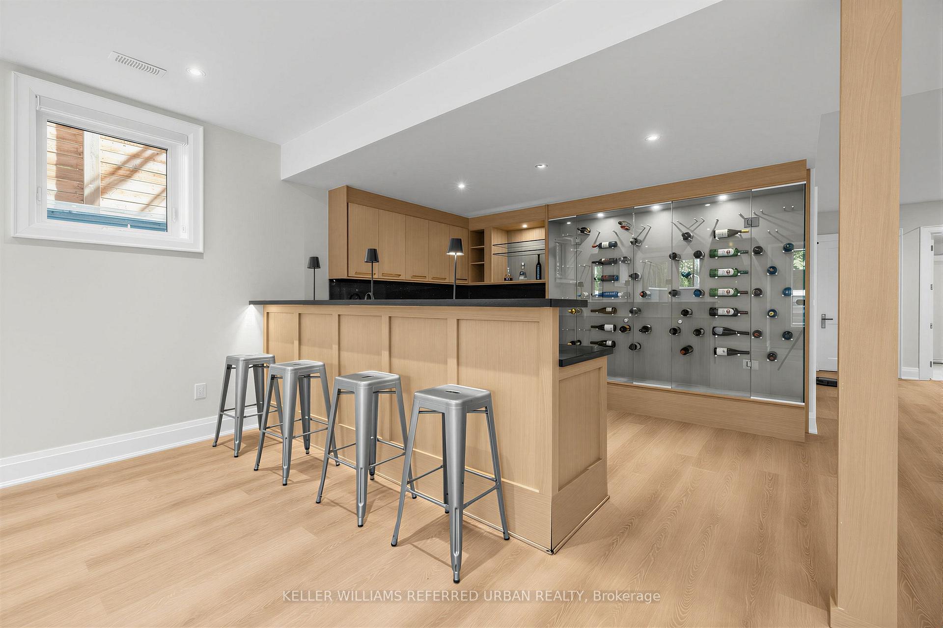 Photo 37 of 130 Upper Canada Drive, North York, St. Andrew-Windfields — HOMEH