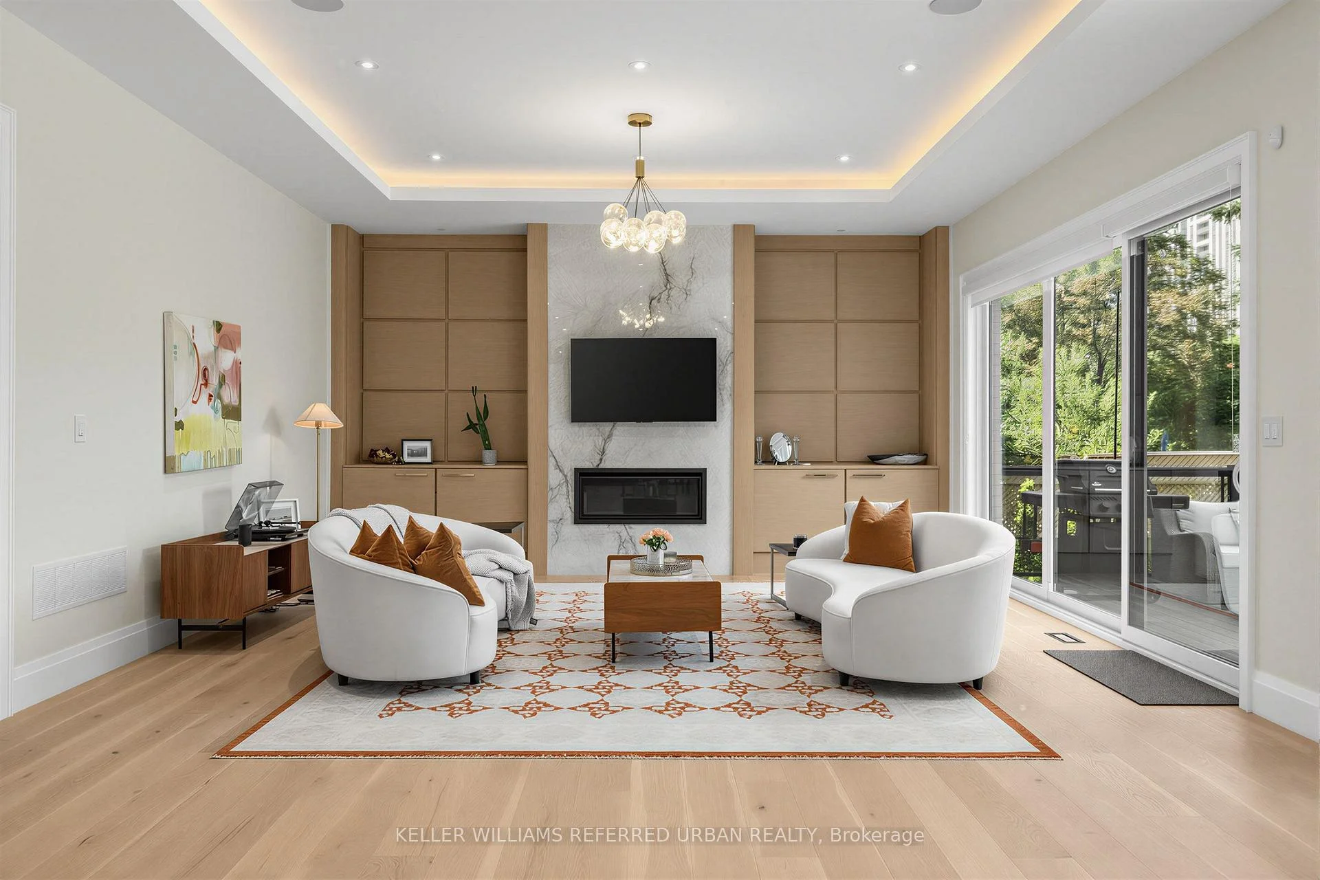 Photo 14 of 130 Upper Canada Drive, North York, St. Andrew-Windfields — HOMEH