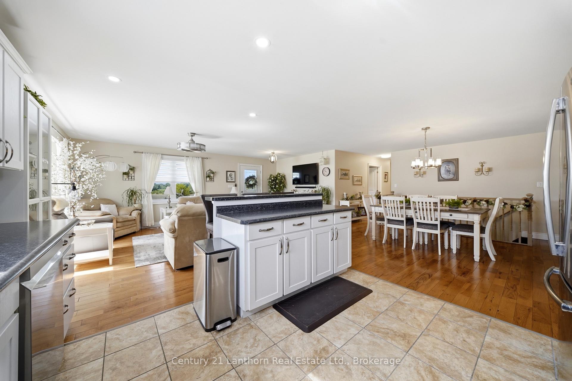 Photo 7 of 198 Skinkle Road, Trent Hills, Rural Trent Hills — HOMEH