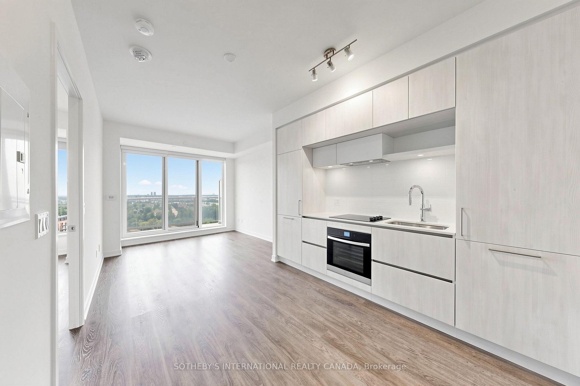 Photo 10 of Unit 1223, 2 David Eyer Road, Richmond Hill, Rural Richmond Hill — HOMEH