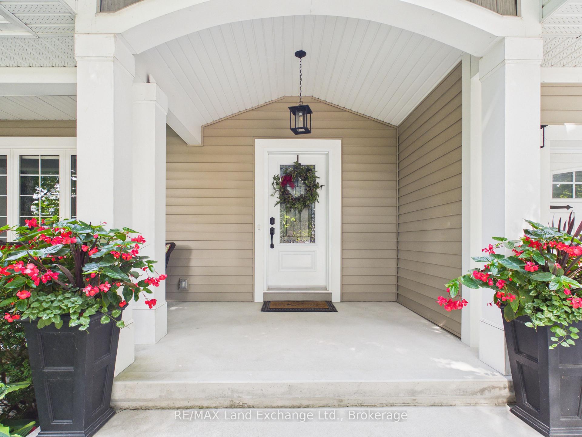 Photo 3 of 7 Mcgill Street, Huron-Kinloss — HOMEH