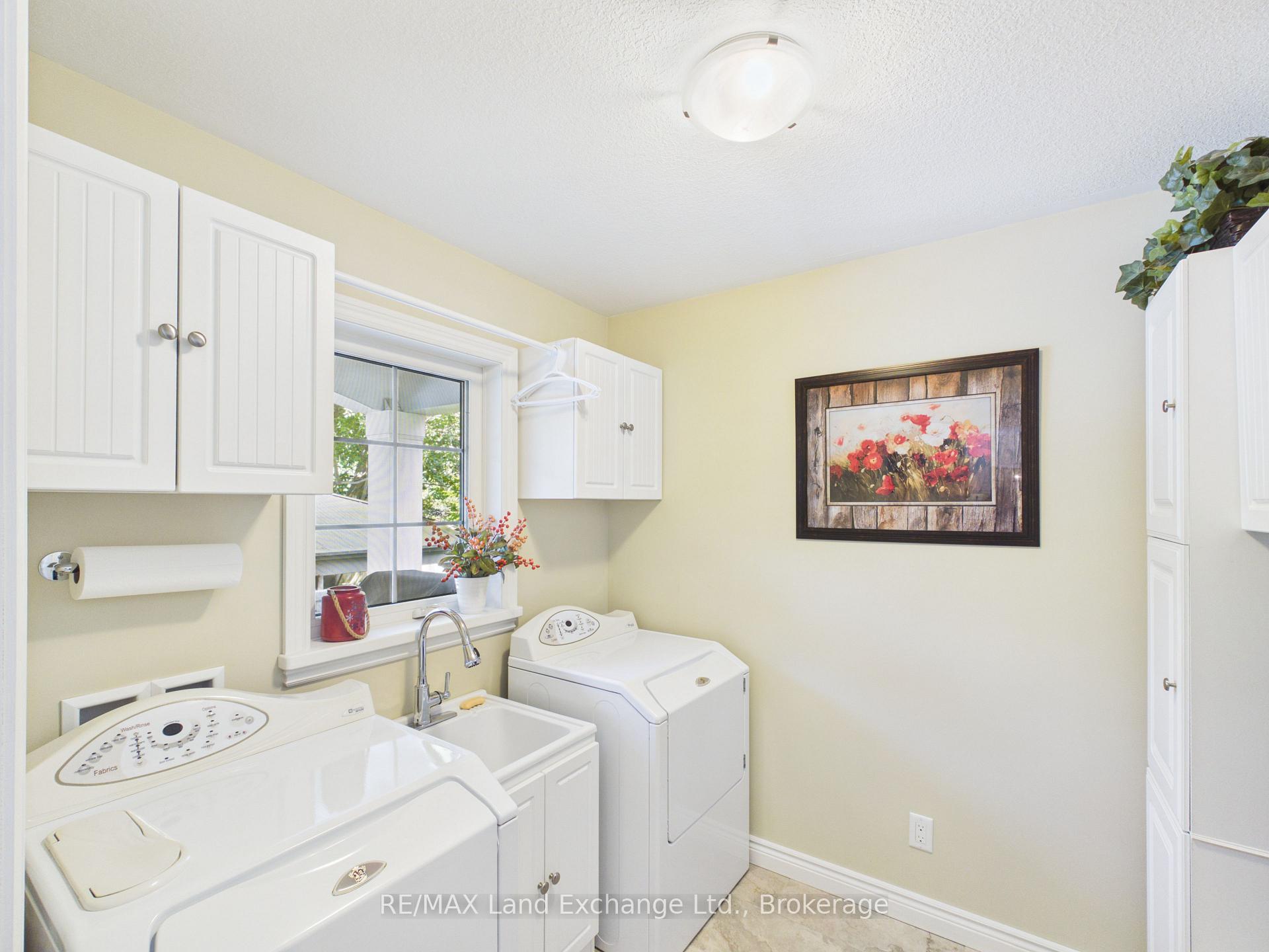 Photo 15 of 7 Mcgill Street, Huron-Kinloss — HOMEH