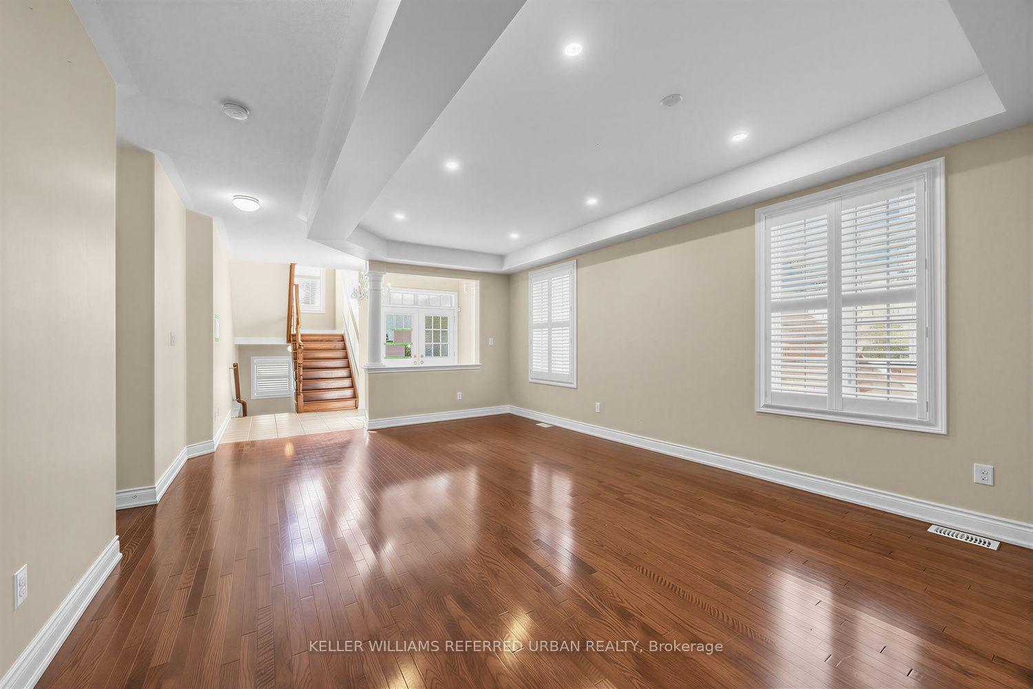 Photo 9 of 30 Deseronto Street, Brampton, Credit Valley — HOMEH