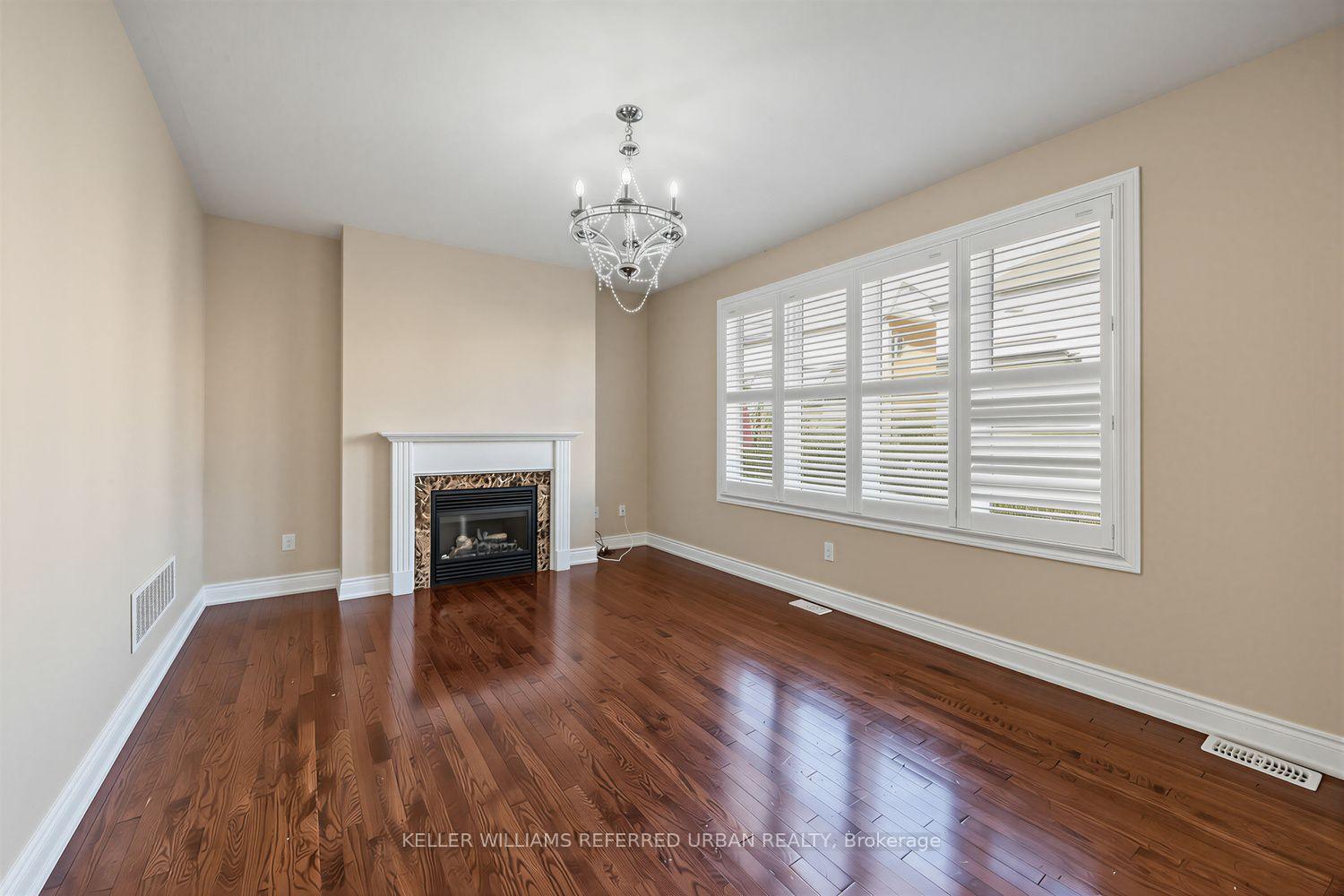 Photo 12 of 30 Deseronto Street, Brampton, Credit Valley — HOMEH