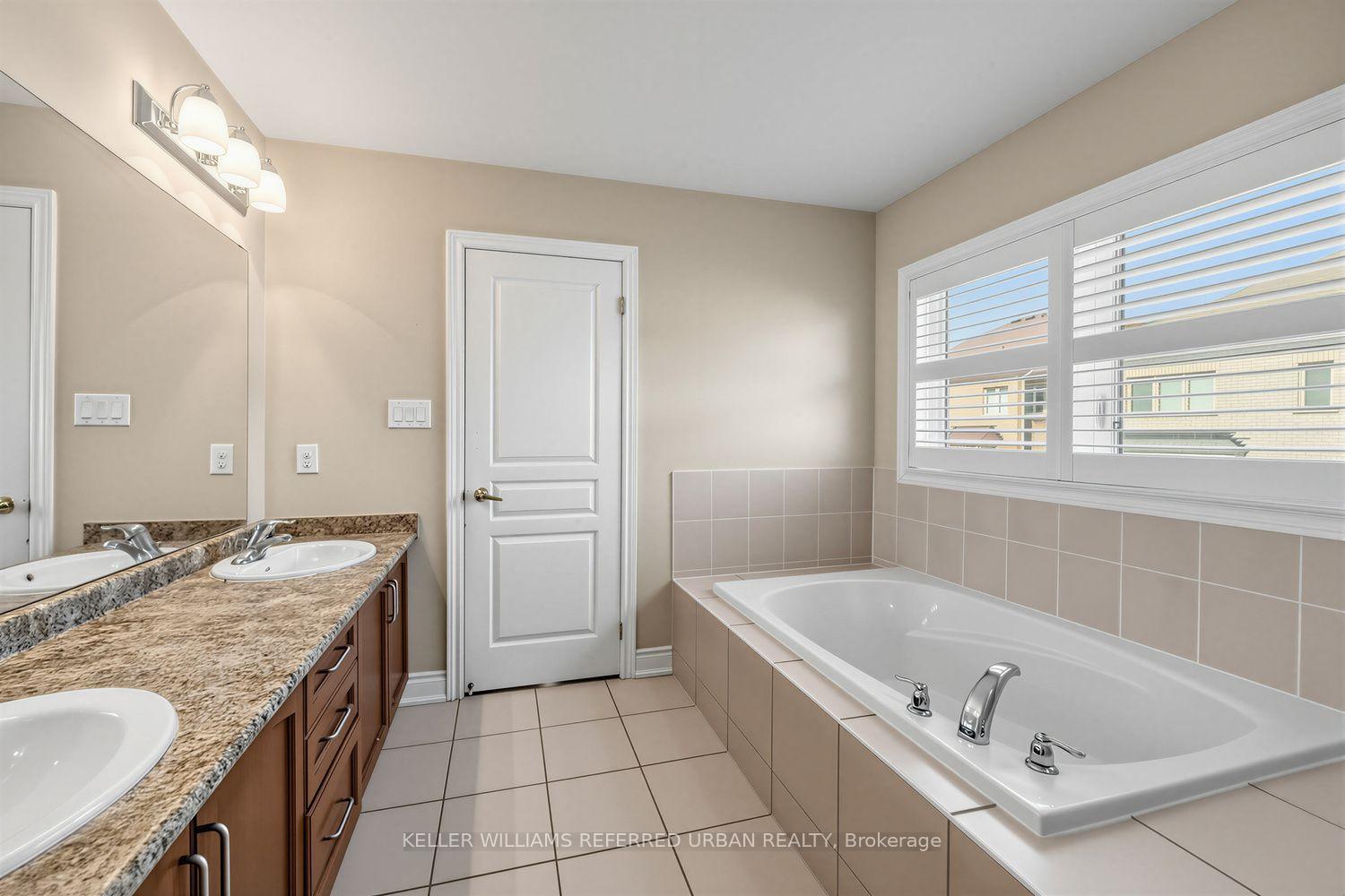 Photo 38 of 30 Deseronto Street, Brampton, Credit Valley — HOMEH
