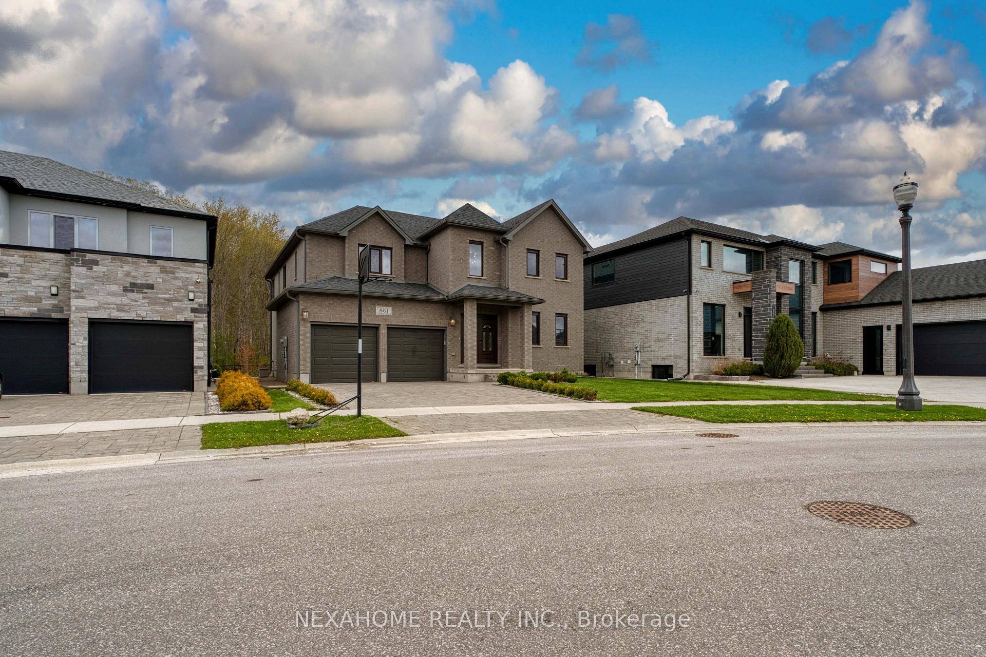Photo 2 of 861 Zaifman Circle, London, North B — HOMEH
